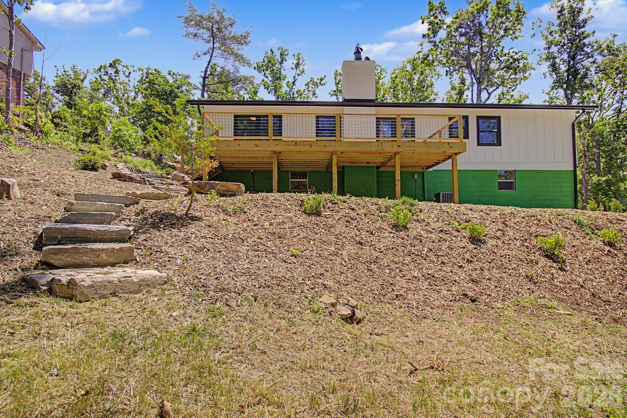 main property photo 36