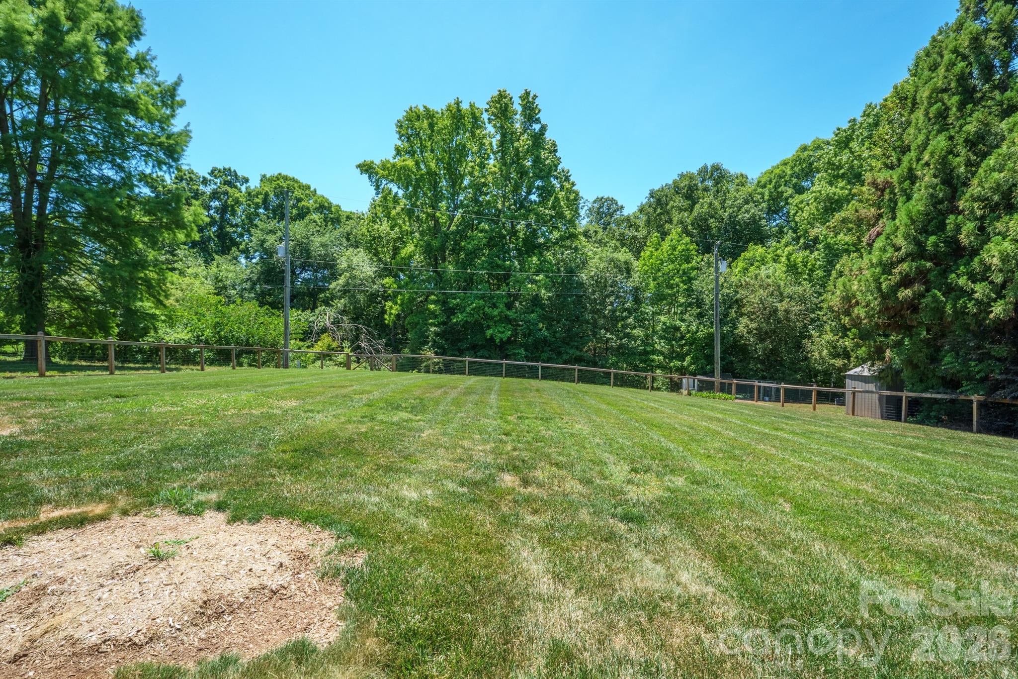 main property photo 45