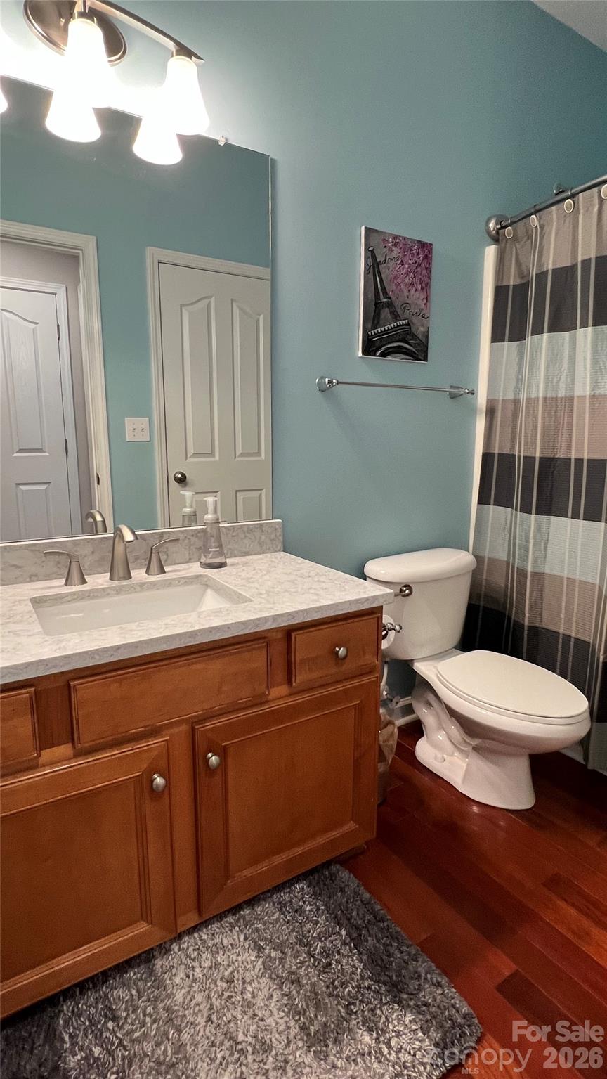 main property photo 11
