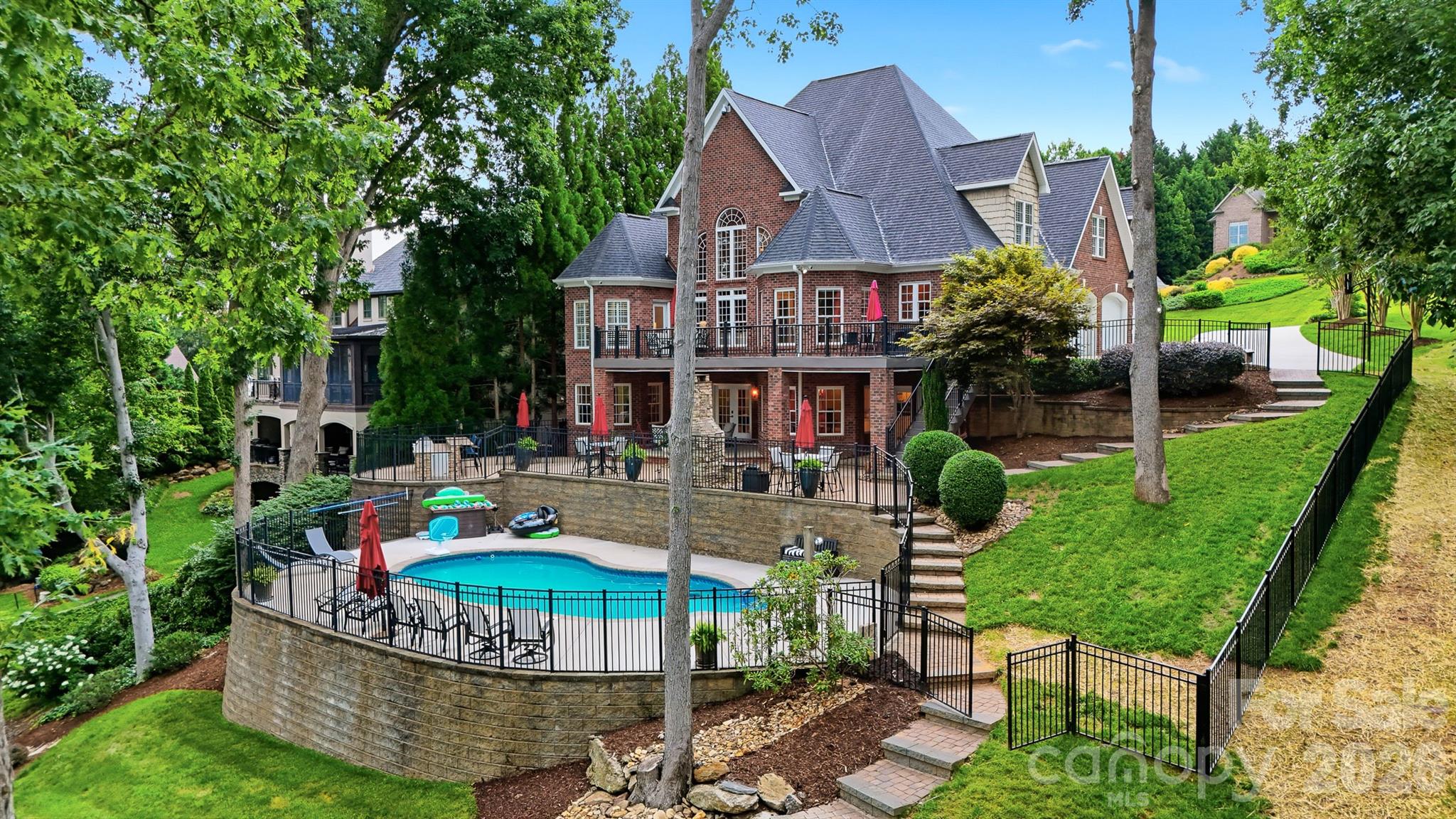 main property photo 43
