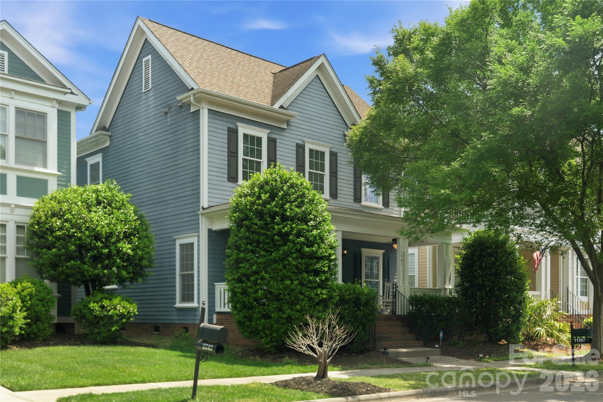 main property photo 32