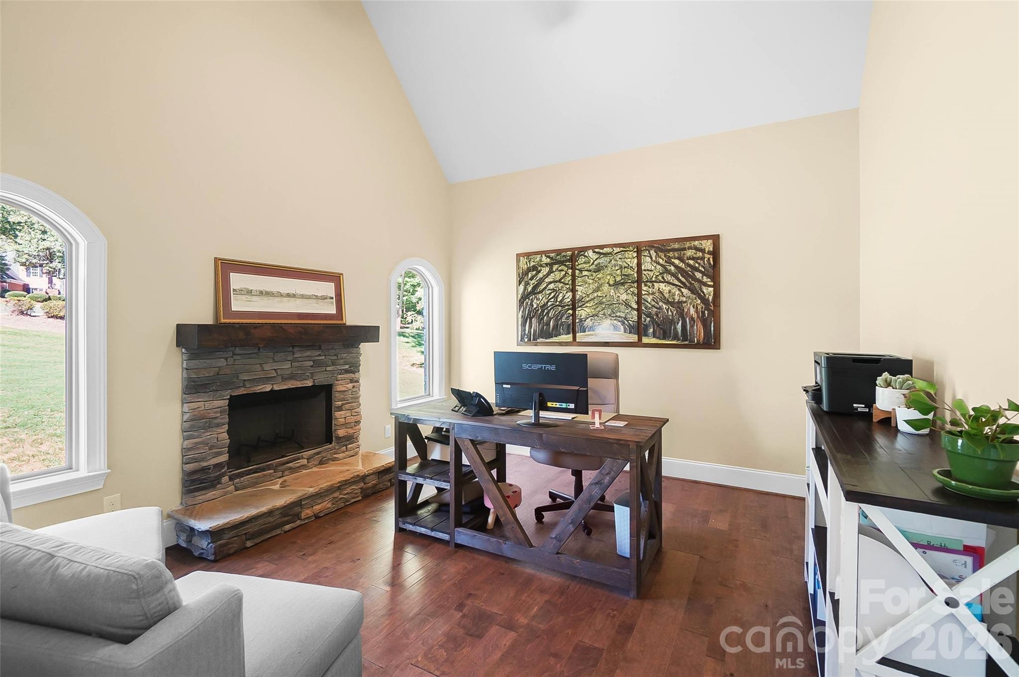 main property photo 13