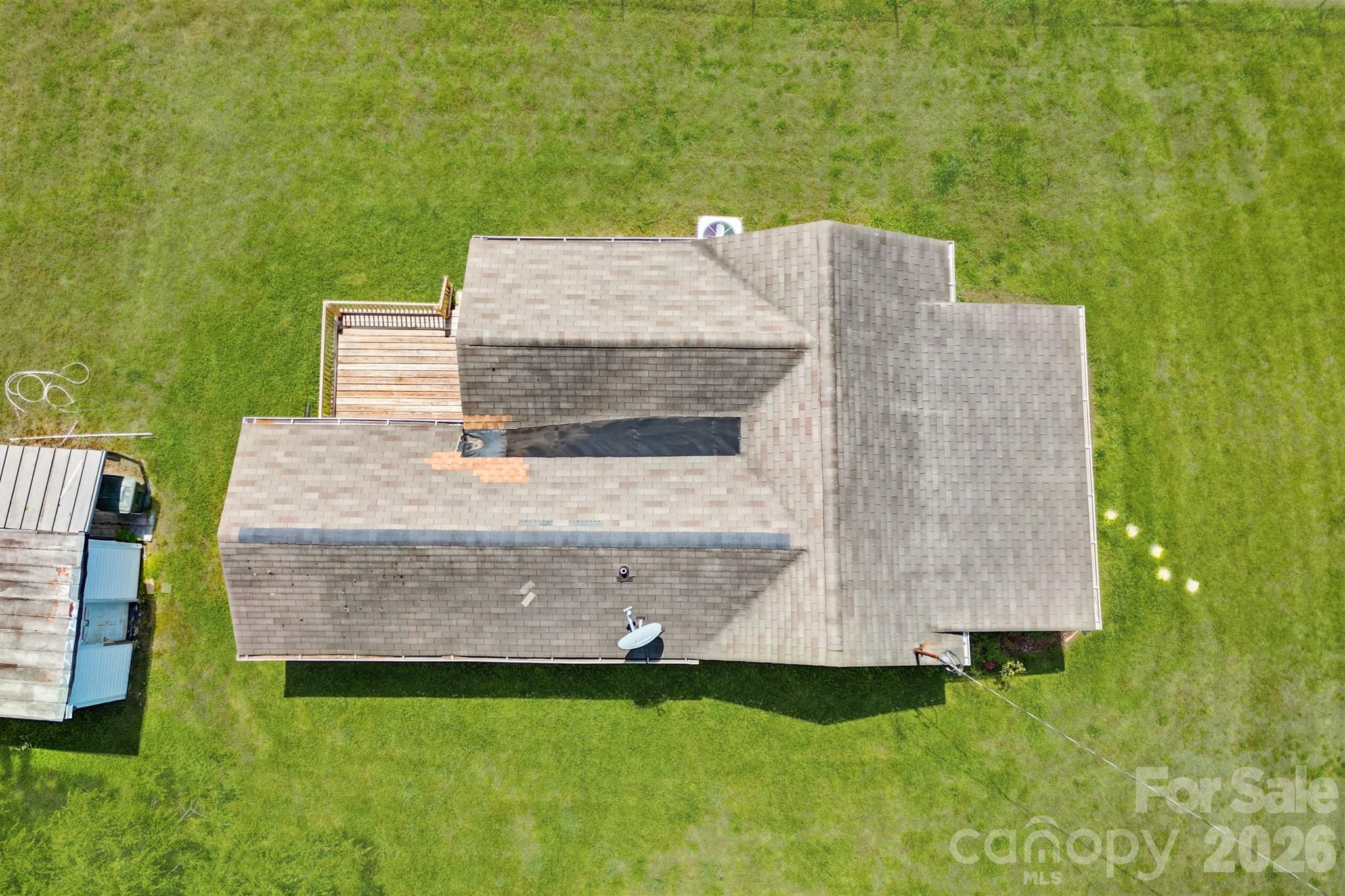 main property photo 23