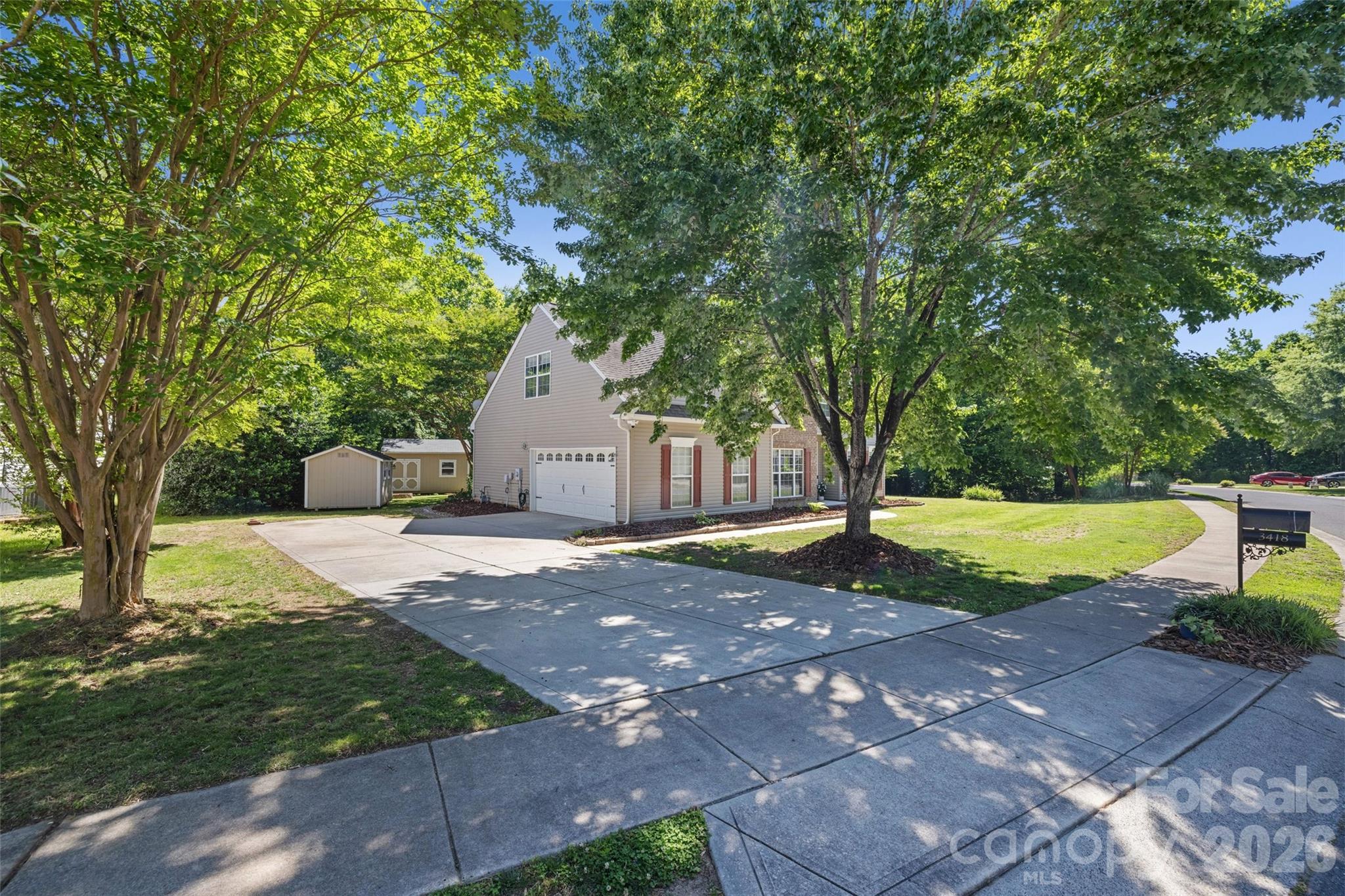 main property photo 29
