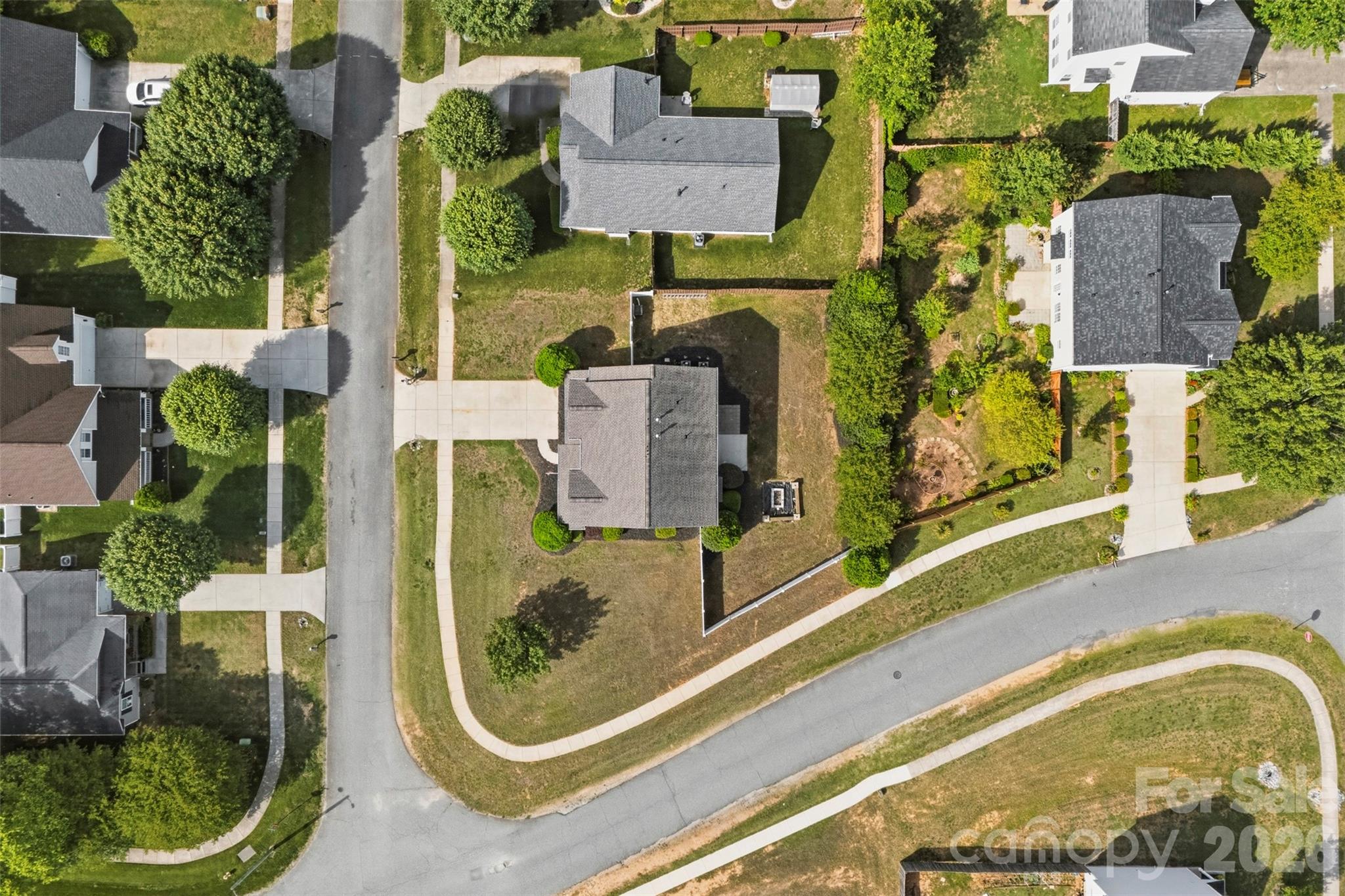 main property photo 31