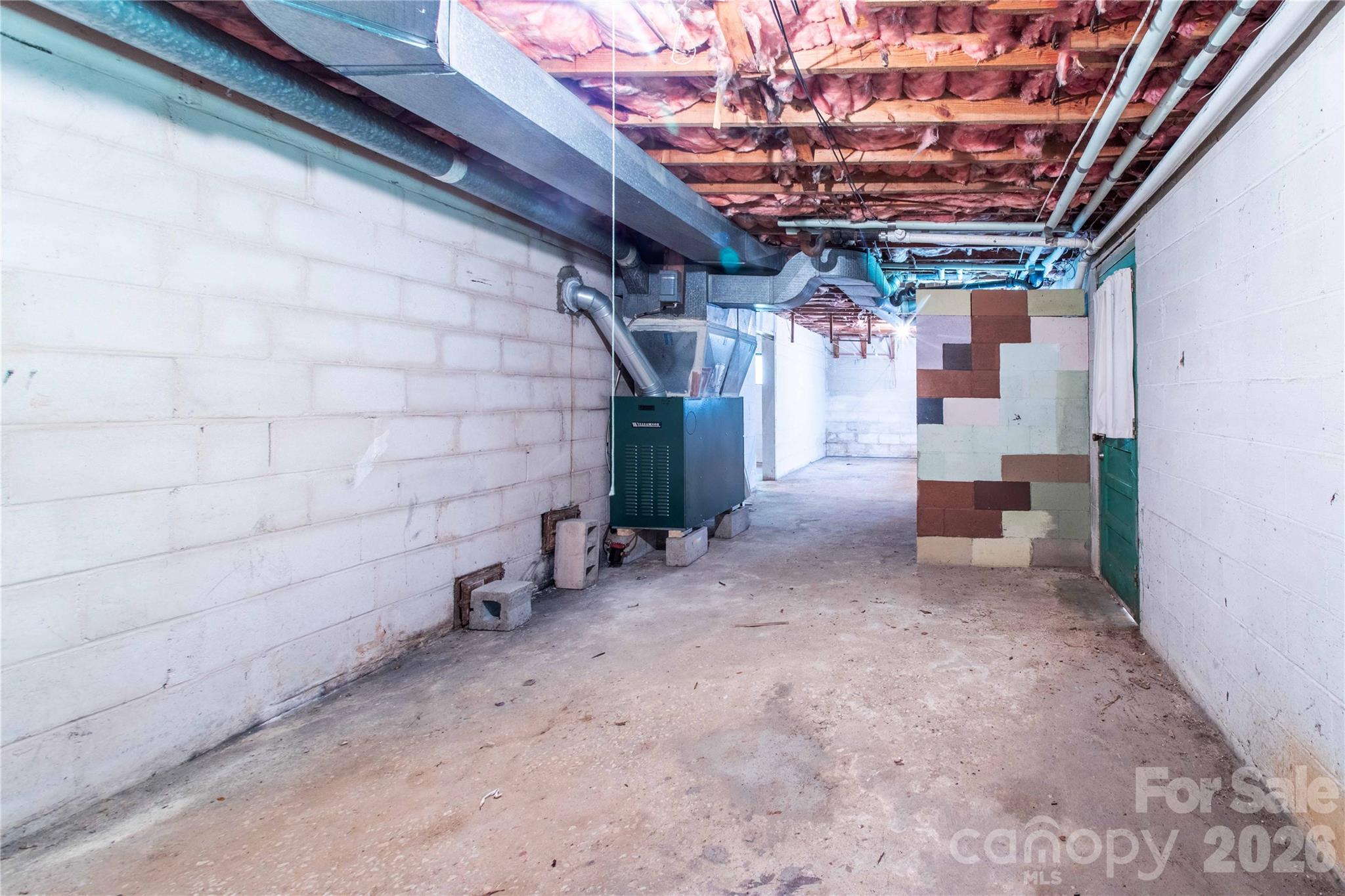 main property photo 29