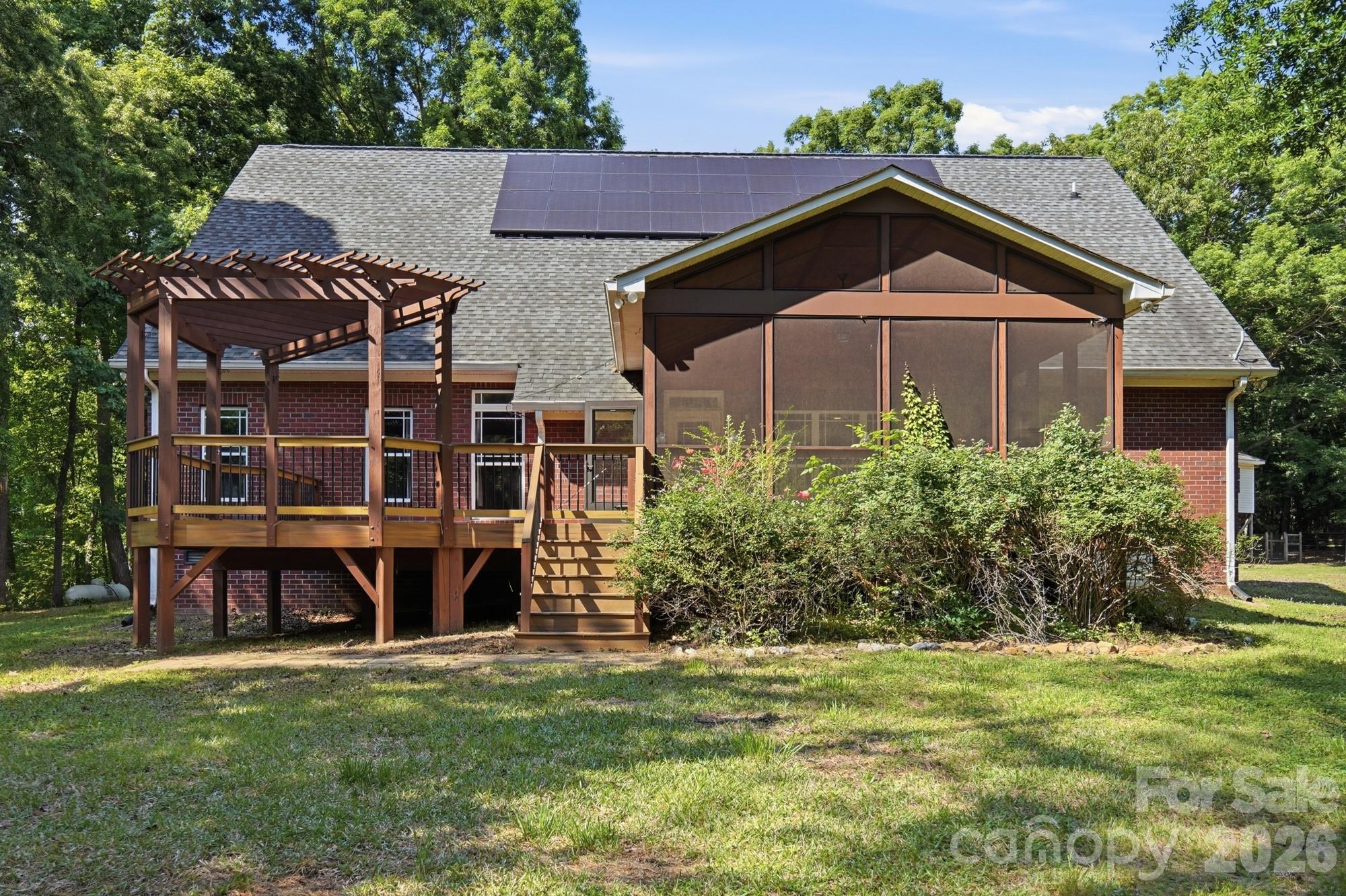 main property photo 32