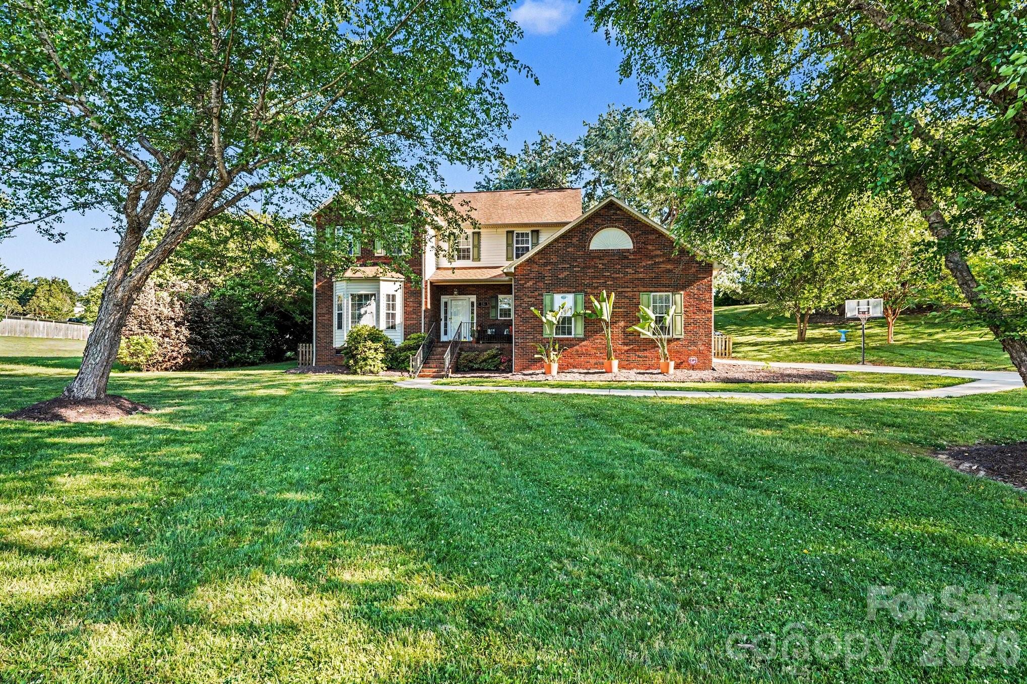 main property photo 3