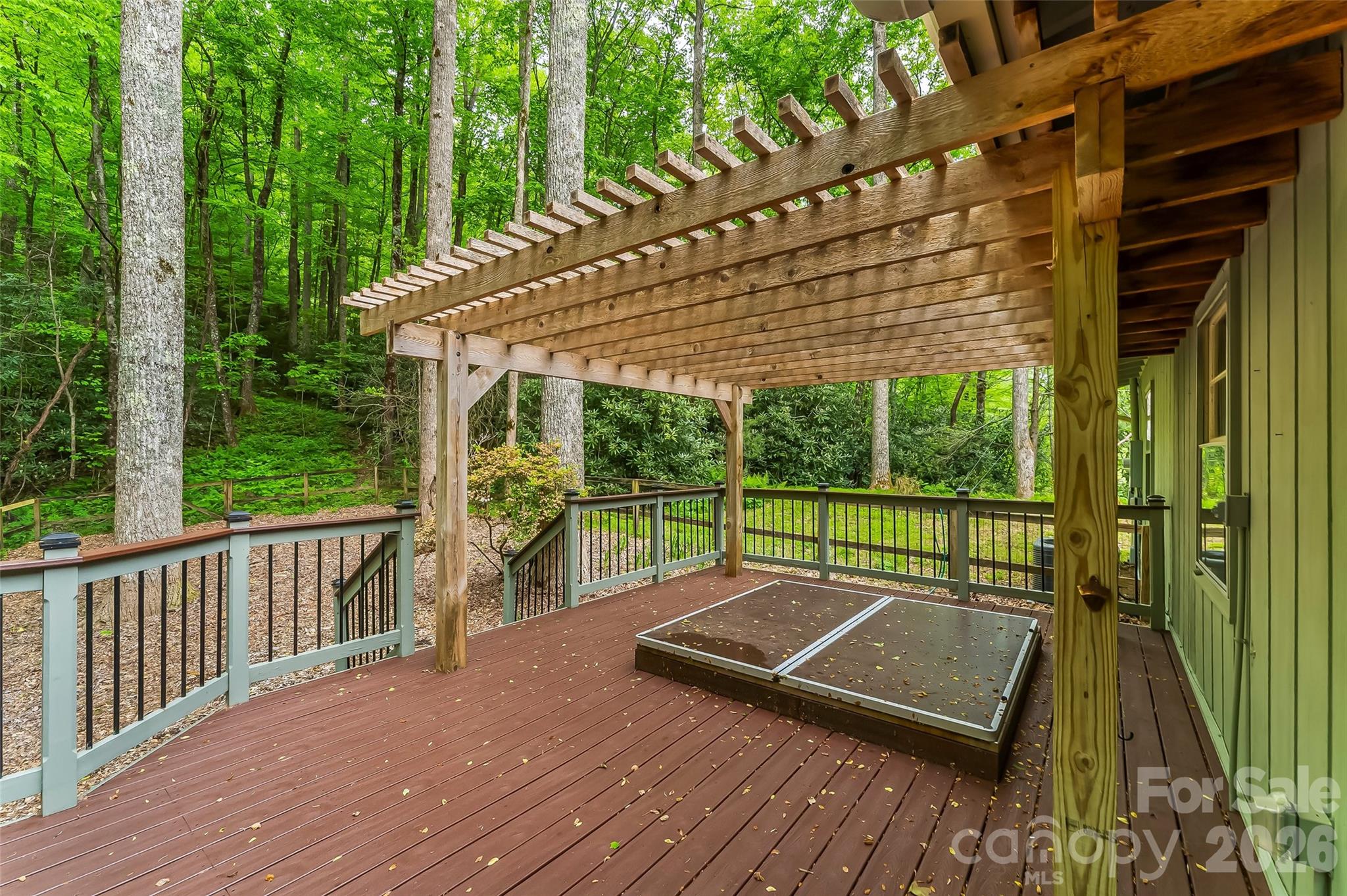main property photo 28