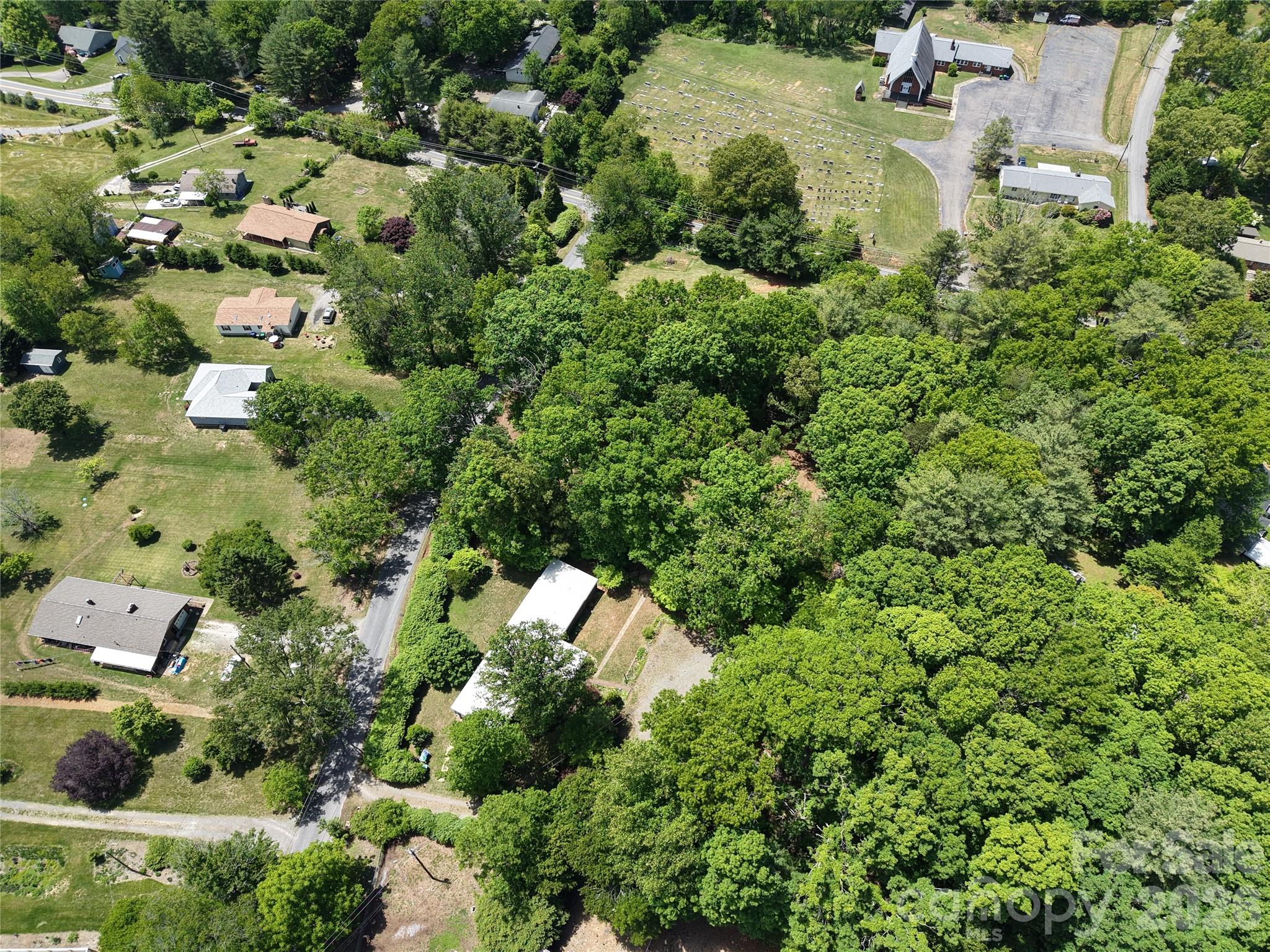 main property photo 36