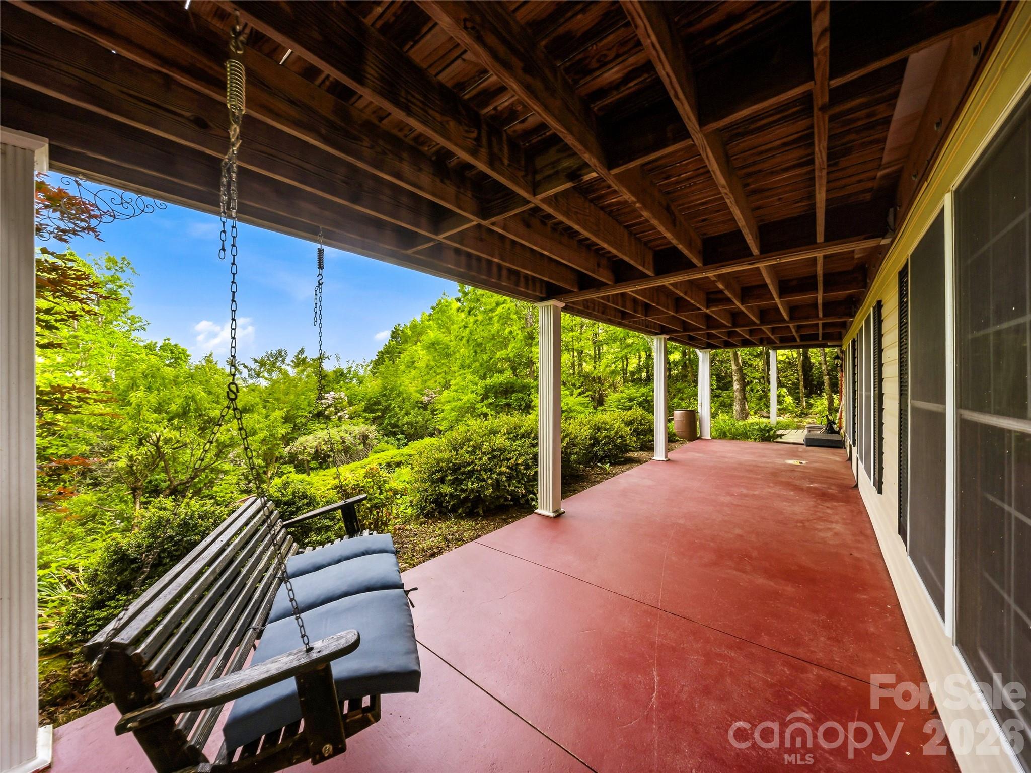 main property photo 40