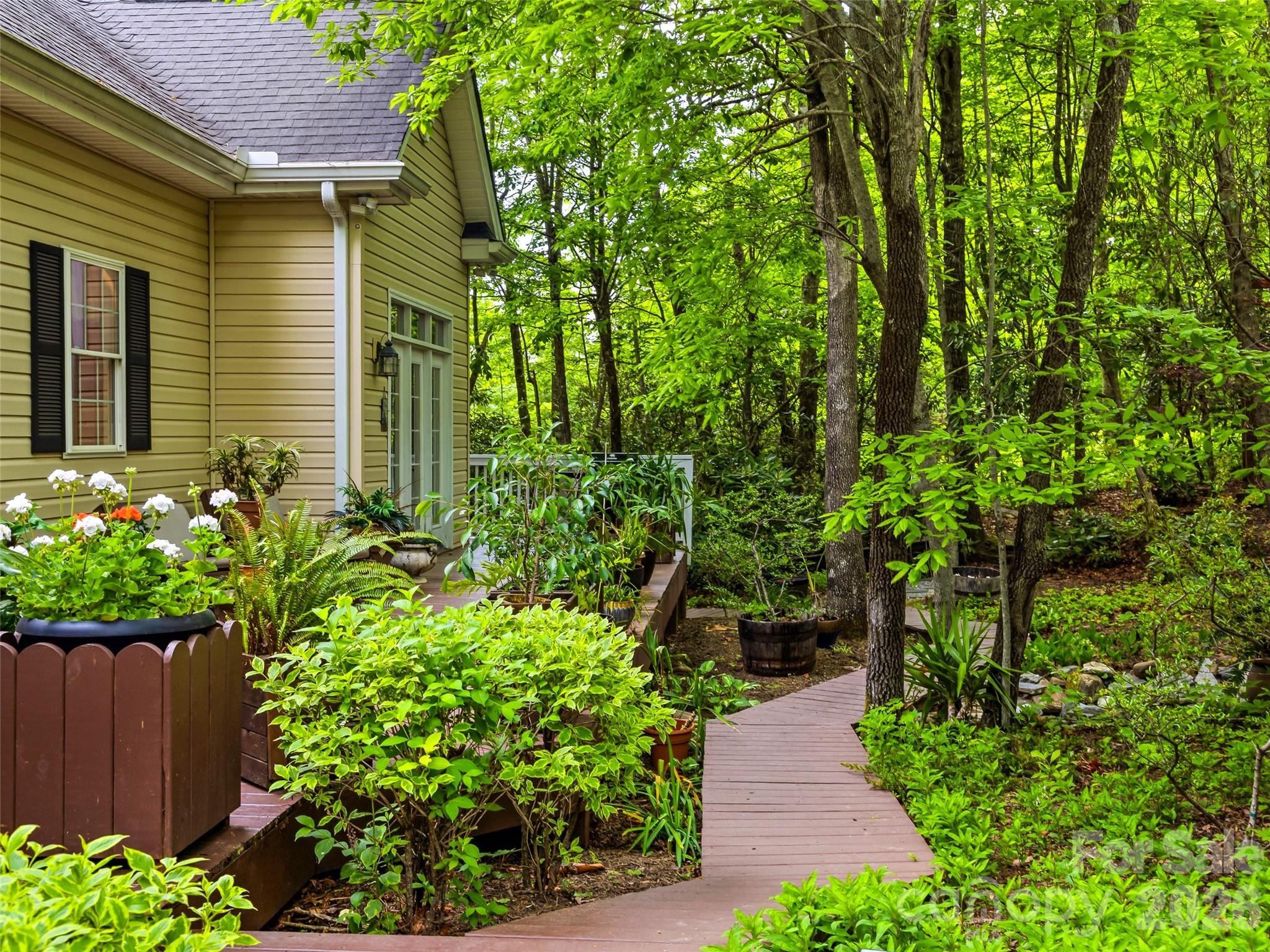 main property photo 42
