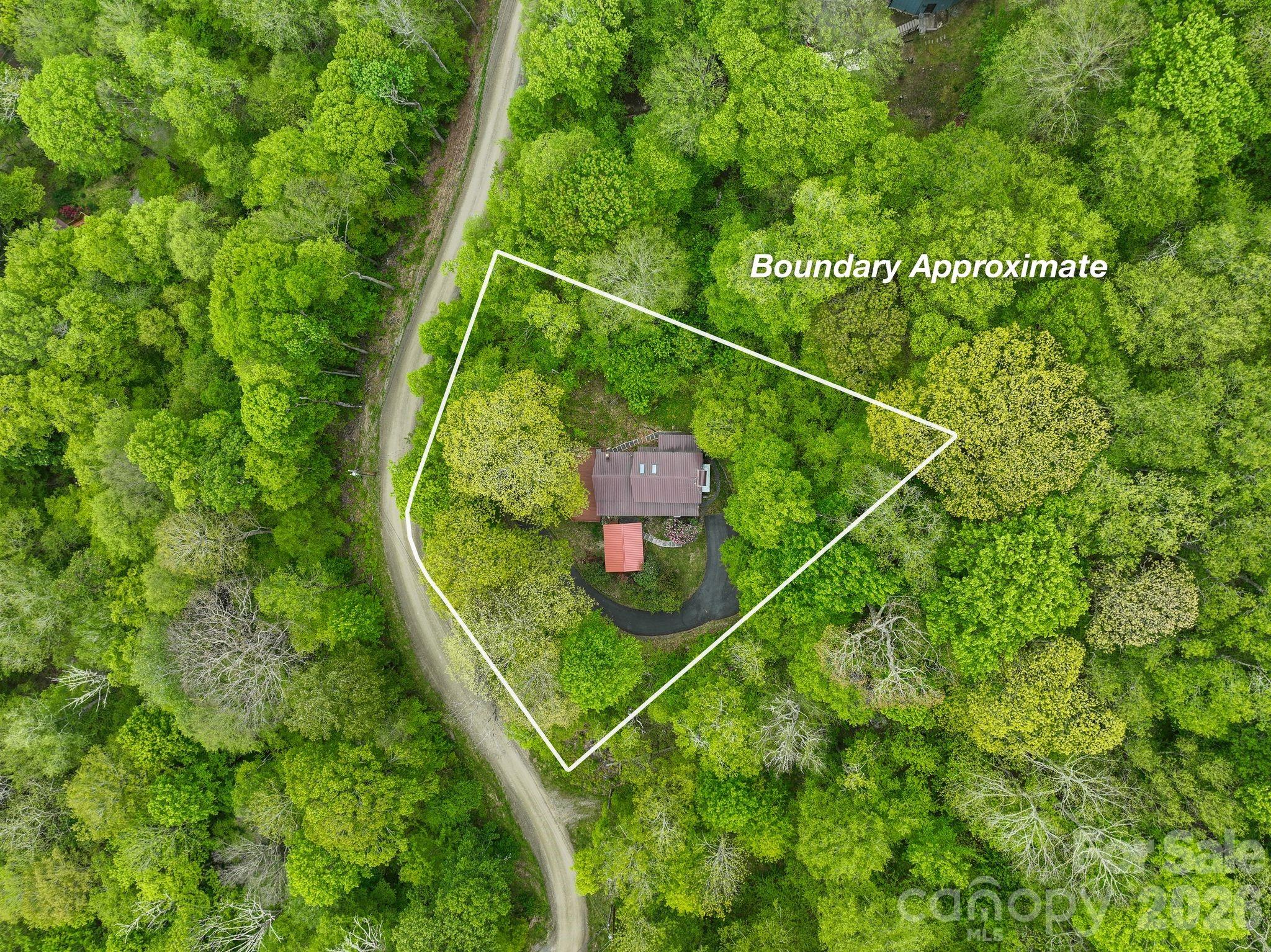 main property photo 29
