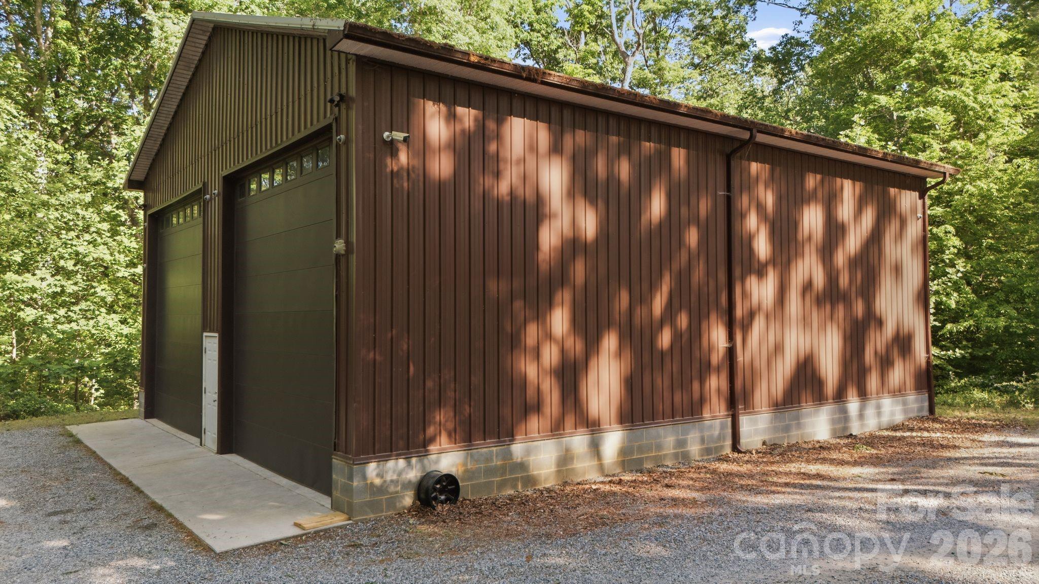 main property photo 43