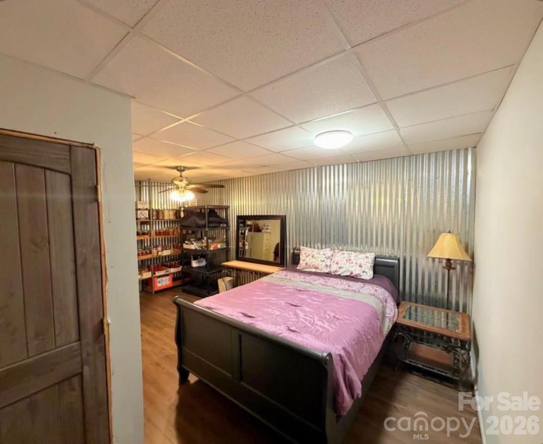 main property photo 29