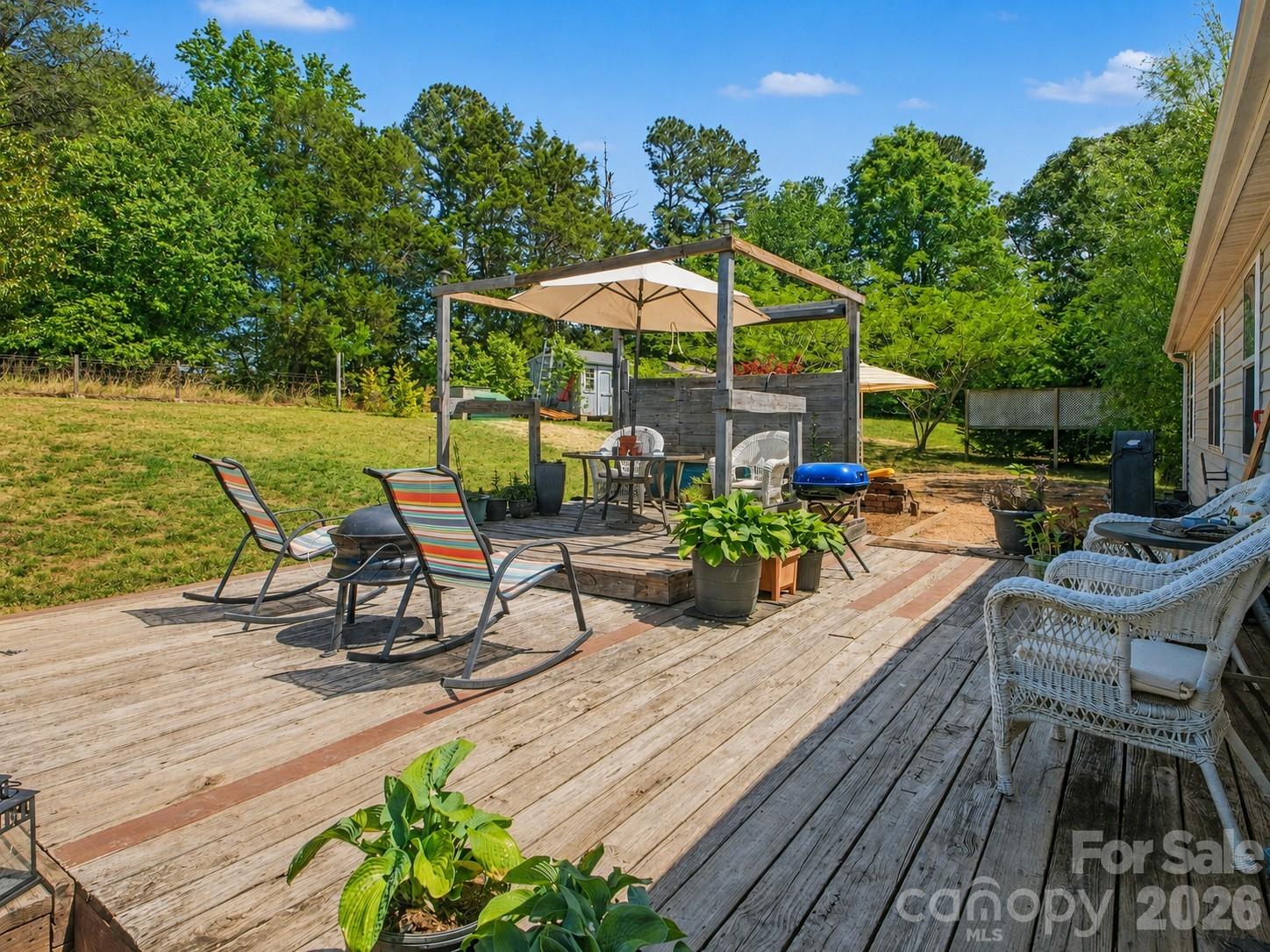 main property photo 26