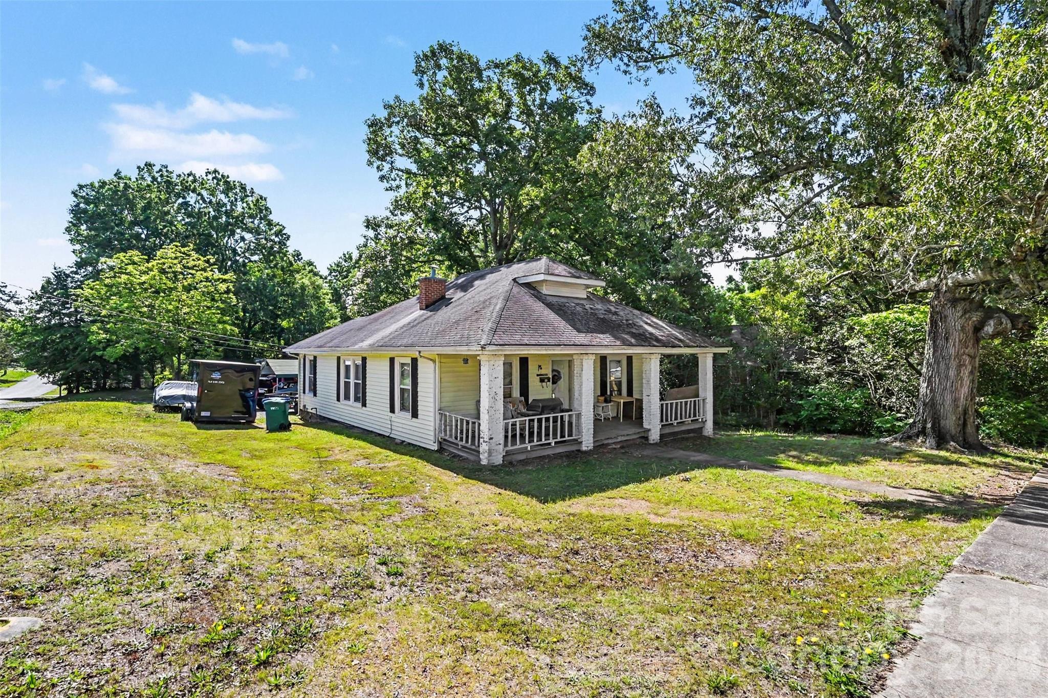 main property photo 24