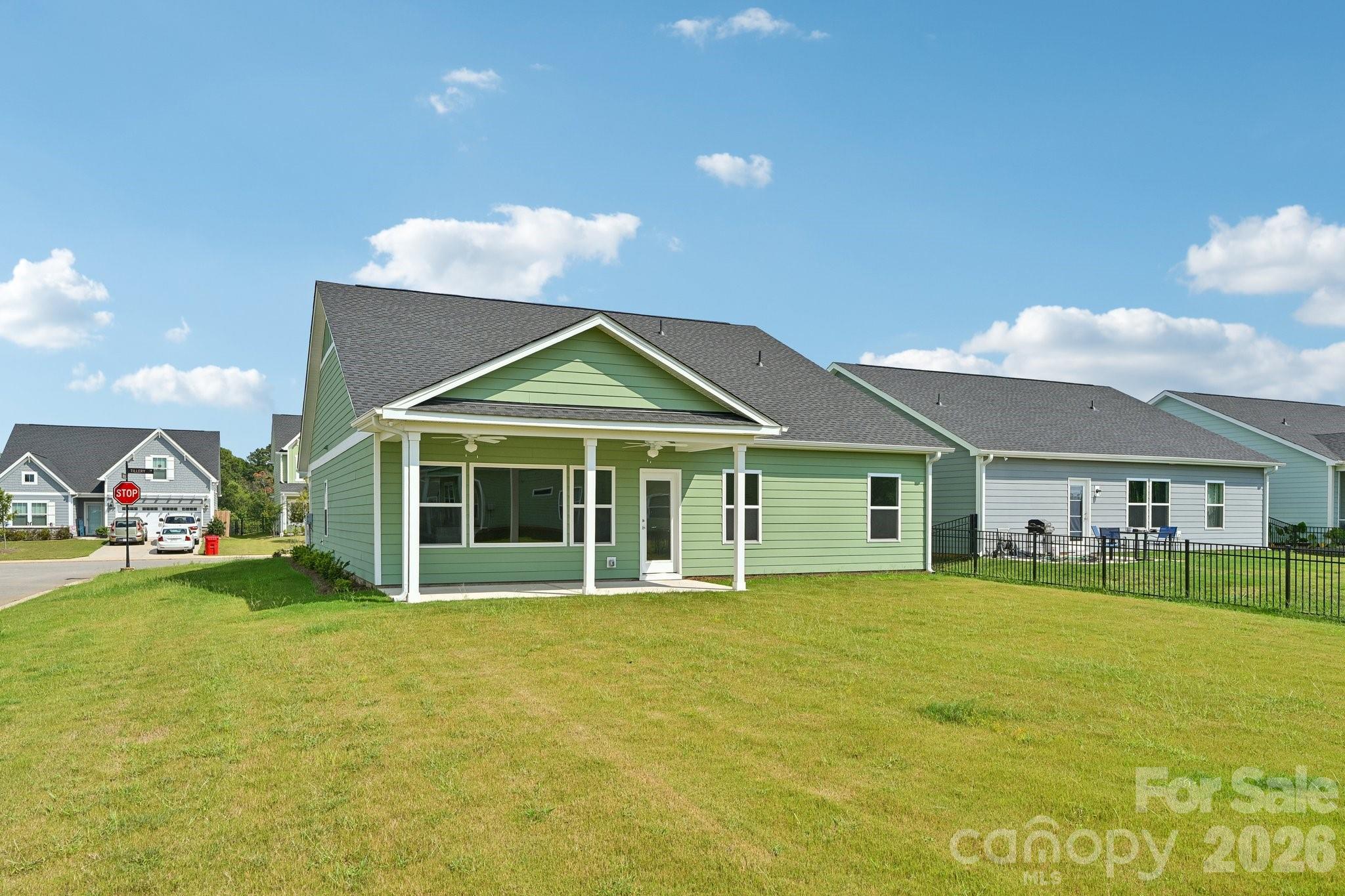 main property photo 30