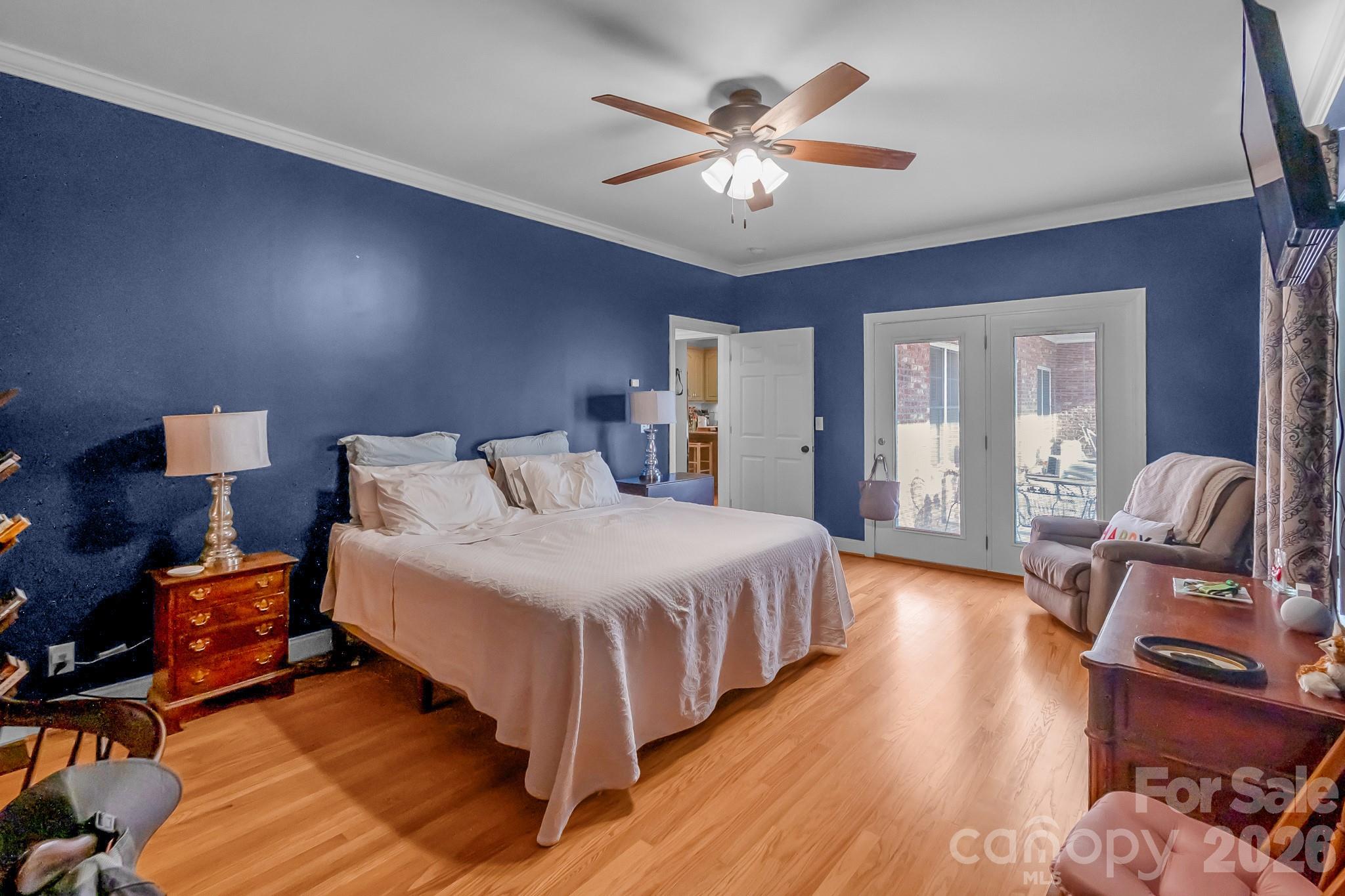 main property photo 24