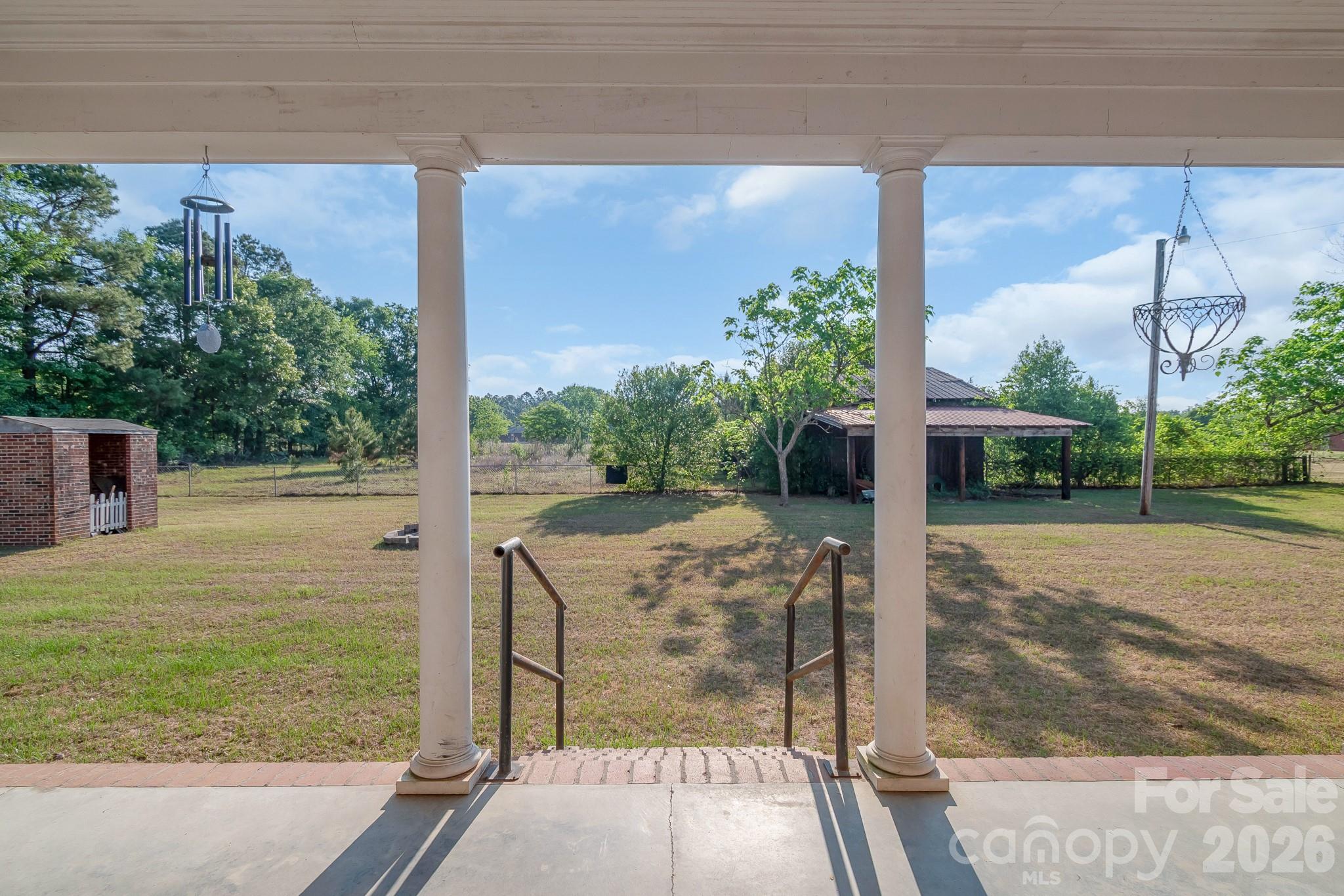 main property photo 36