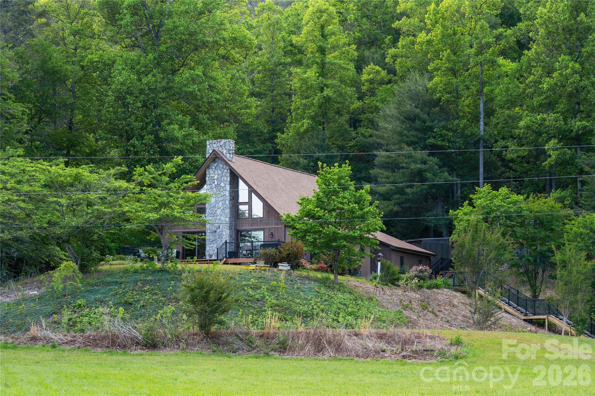 main property photo 19