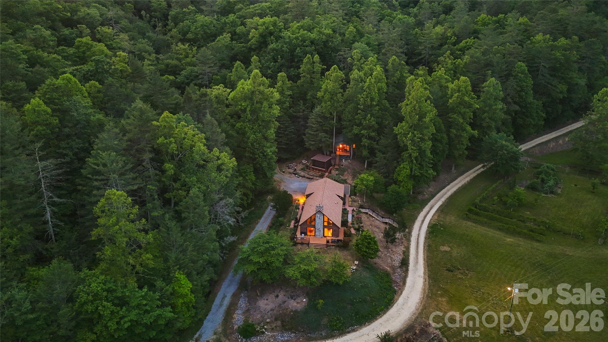 main property photo 6