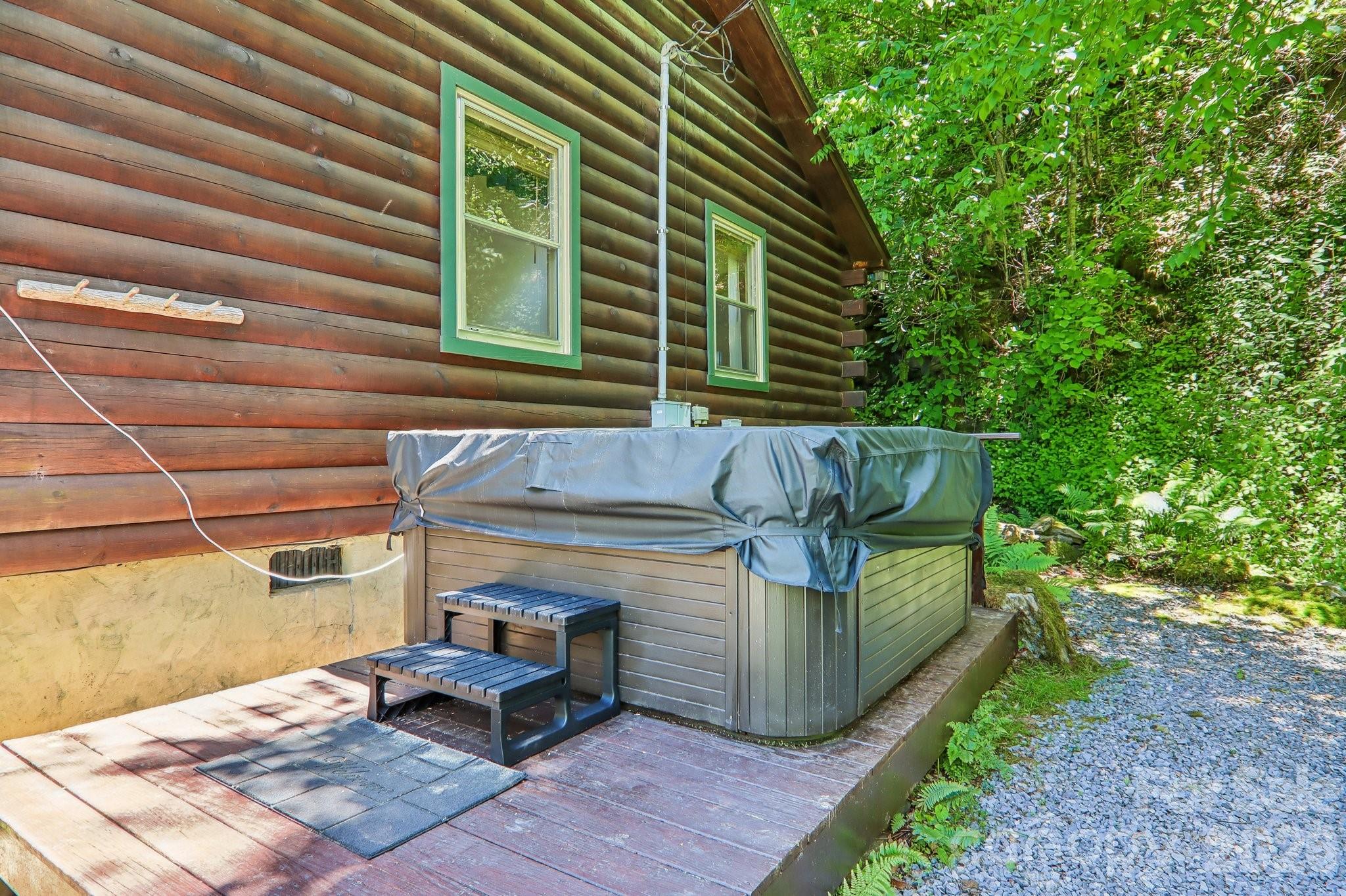 main property photo 27