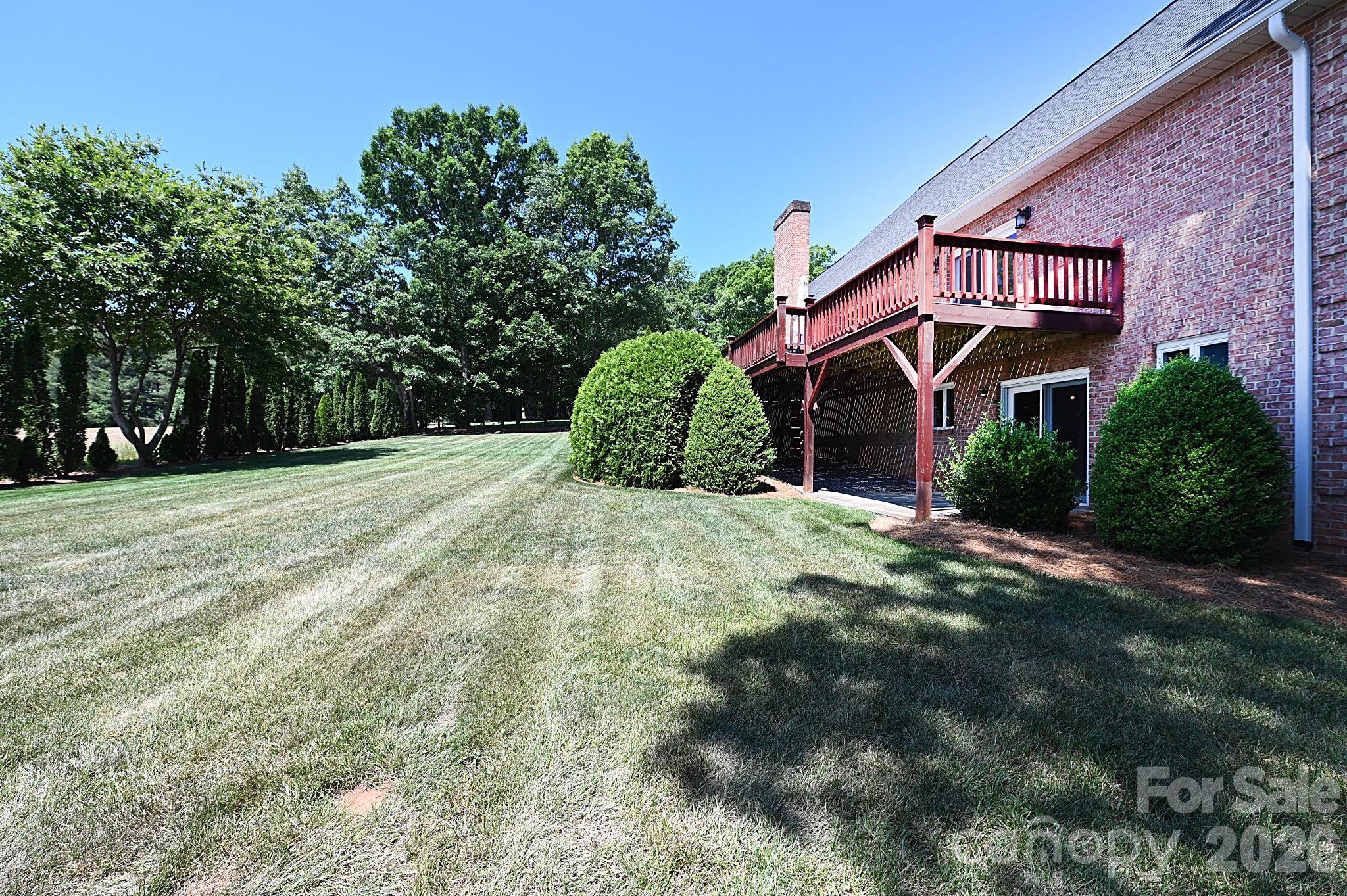 main property photo 29