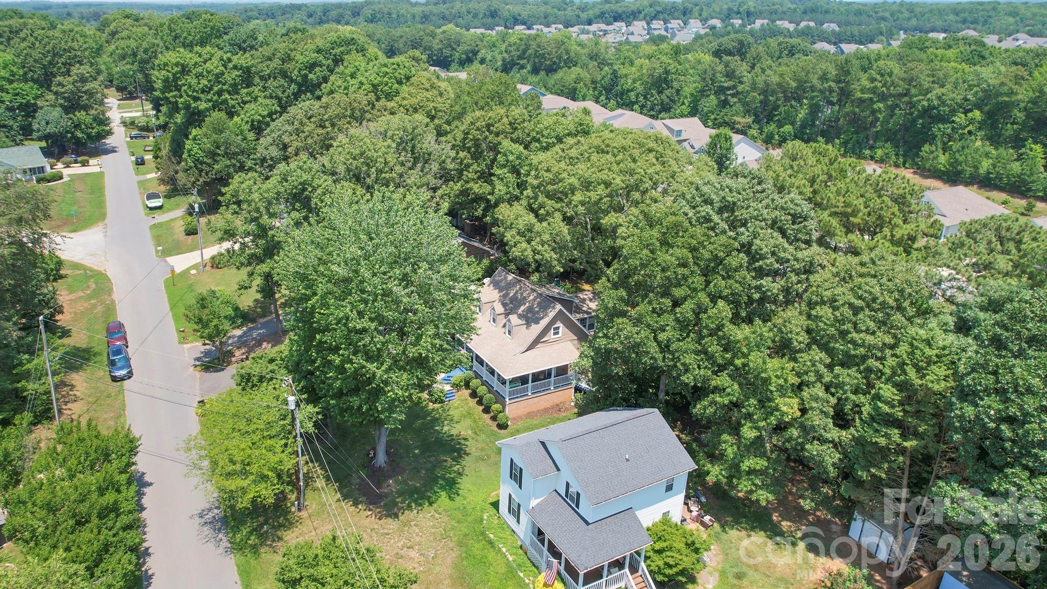 main property photo 34