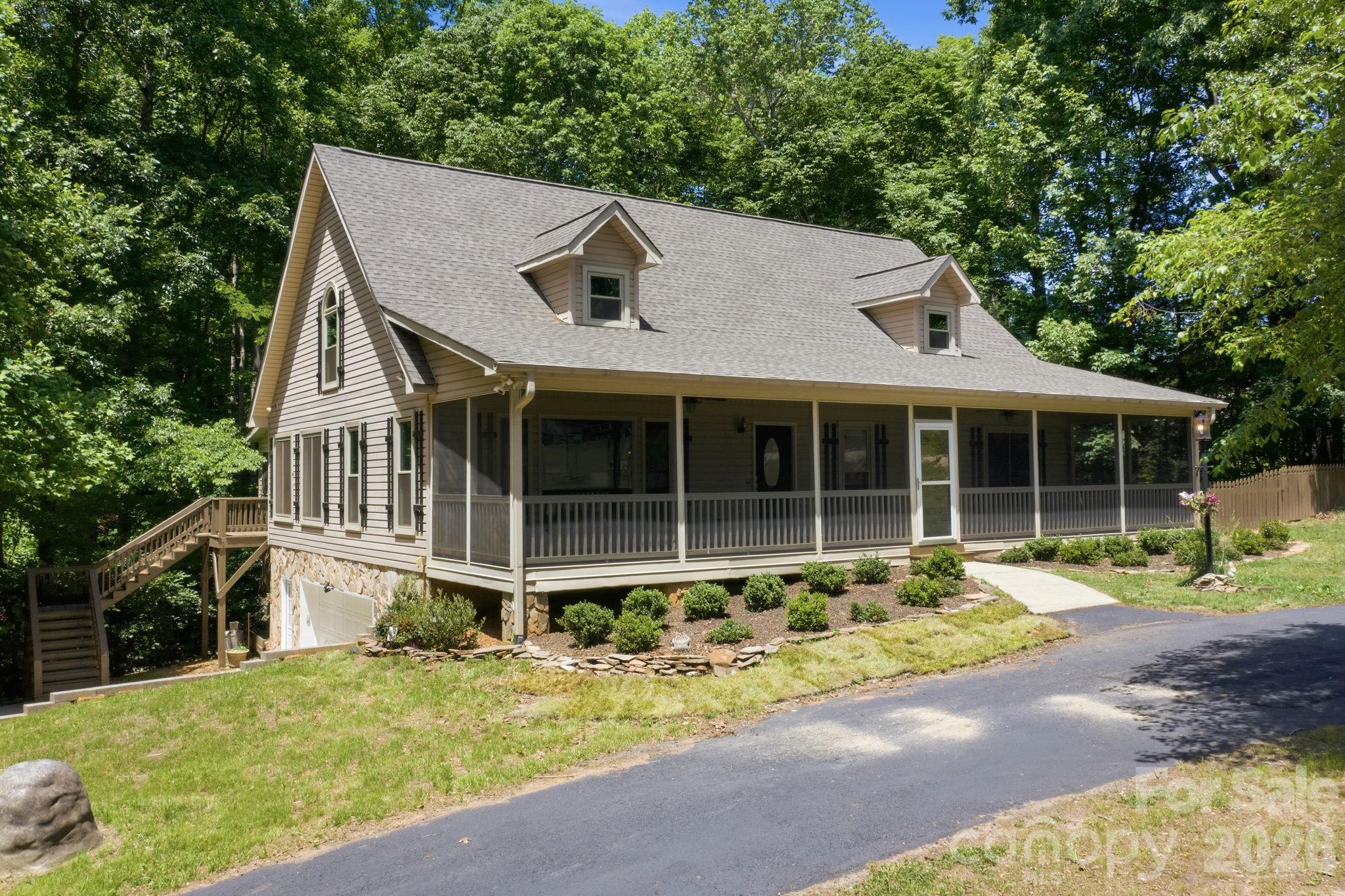 main property photo 34