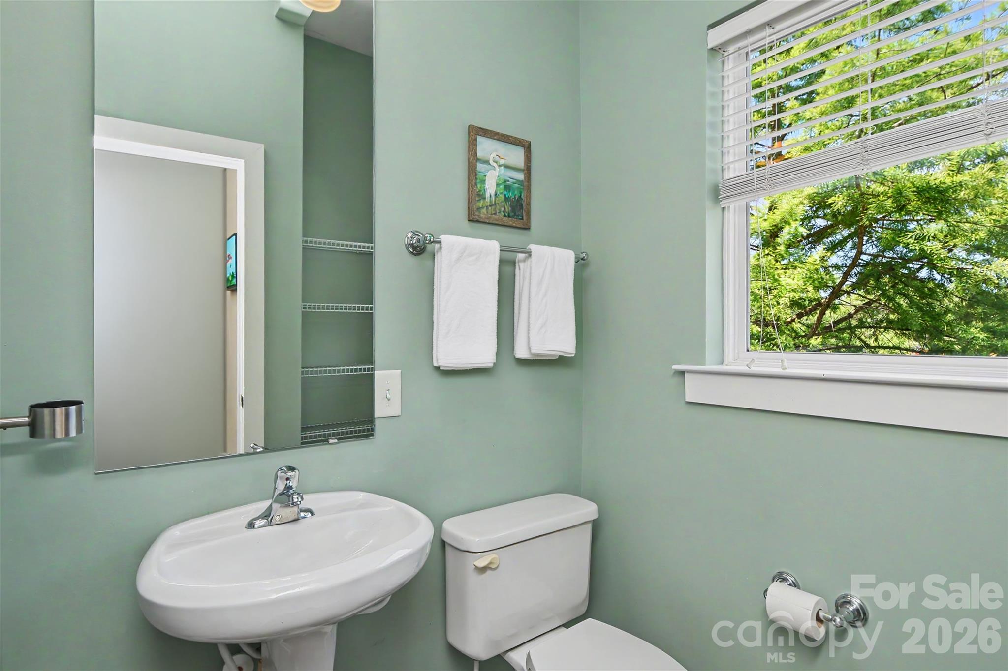 main property photo 18