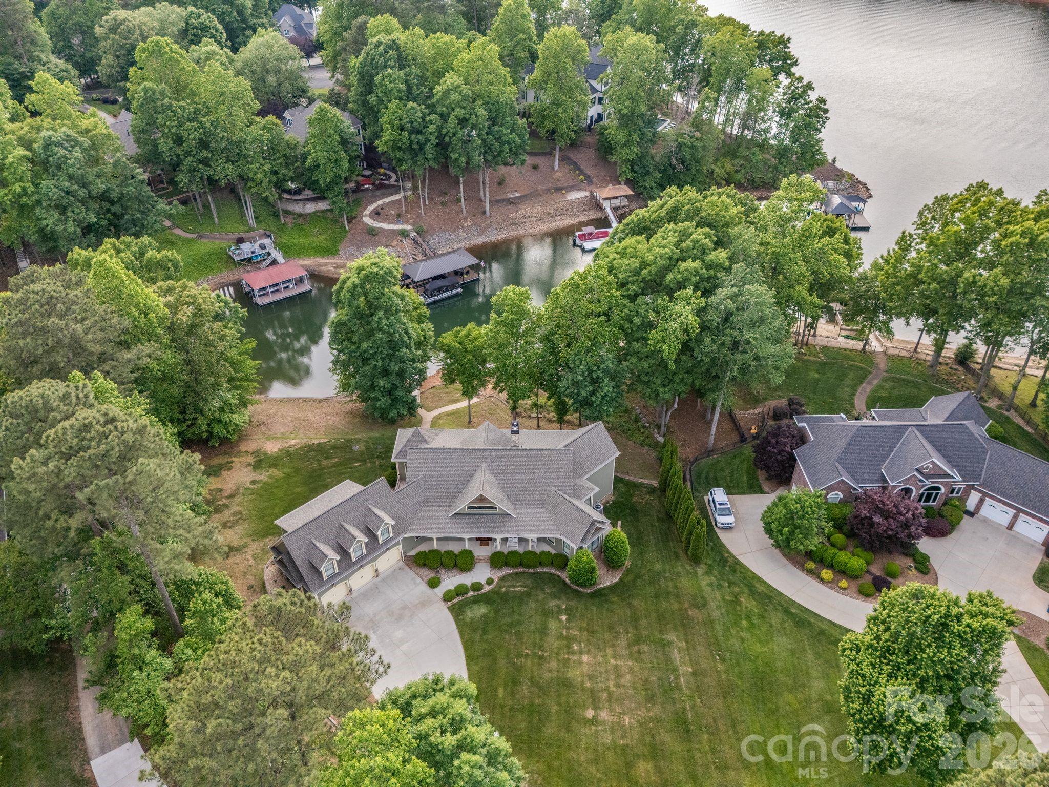 main property photo 37