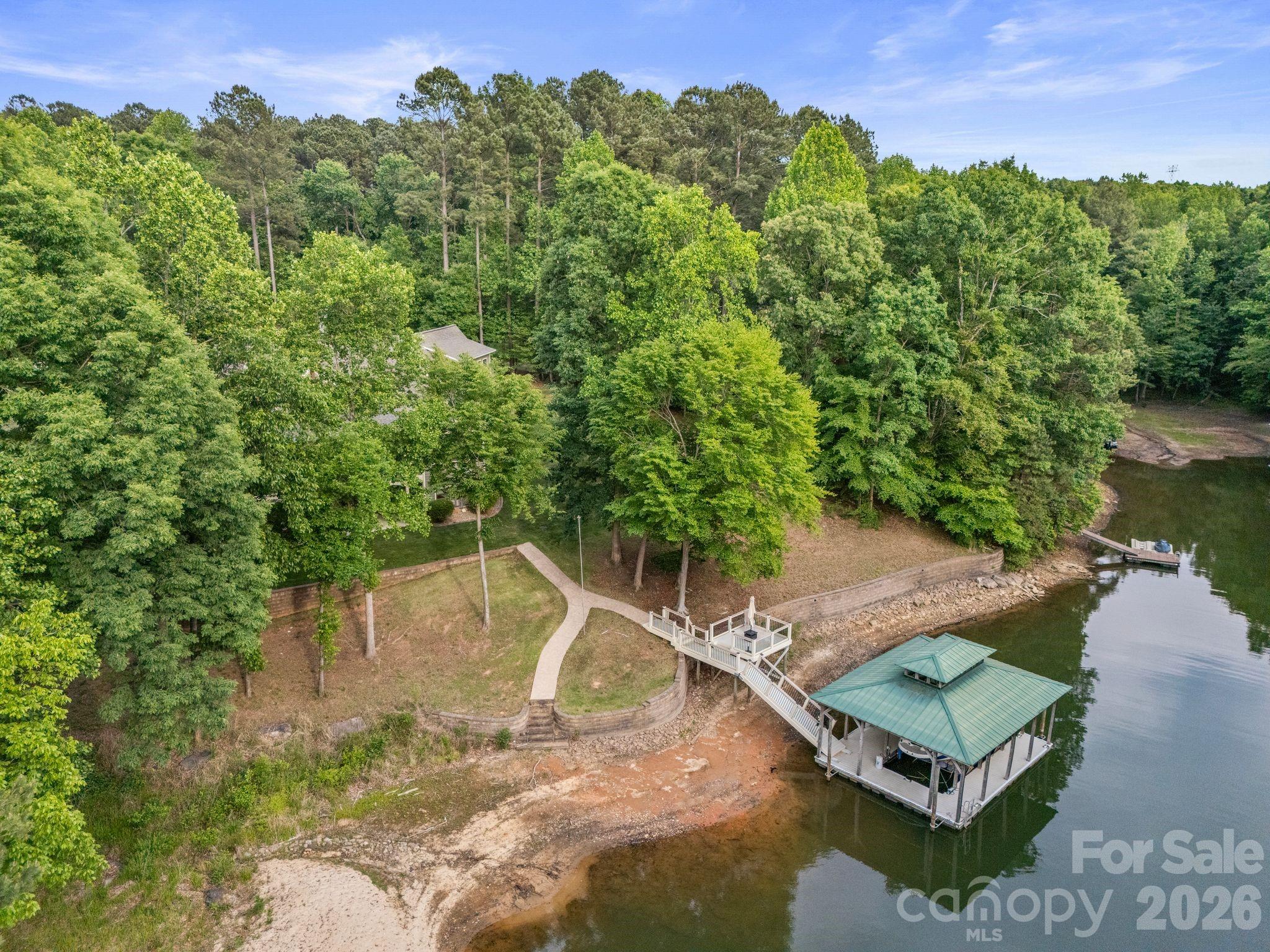 main property photo 38