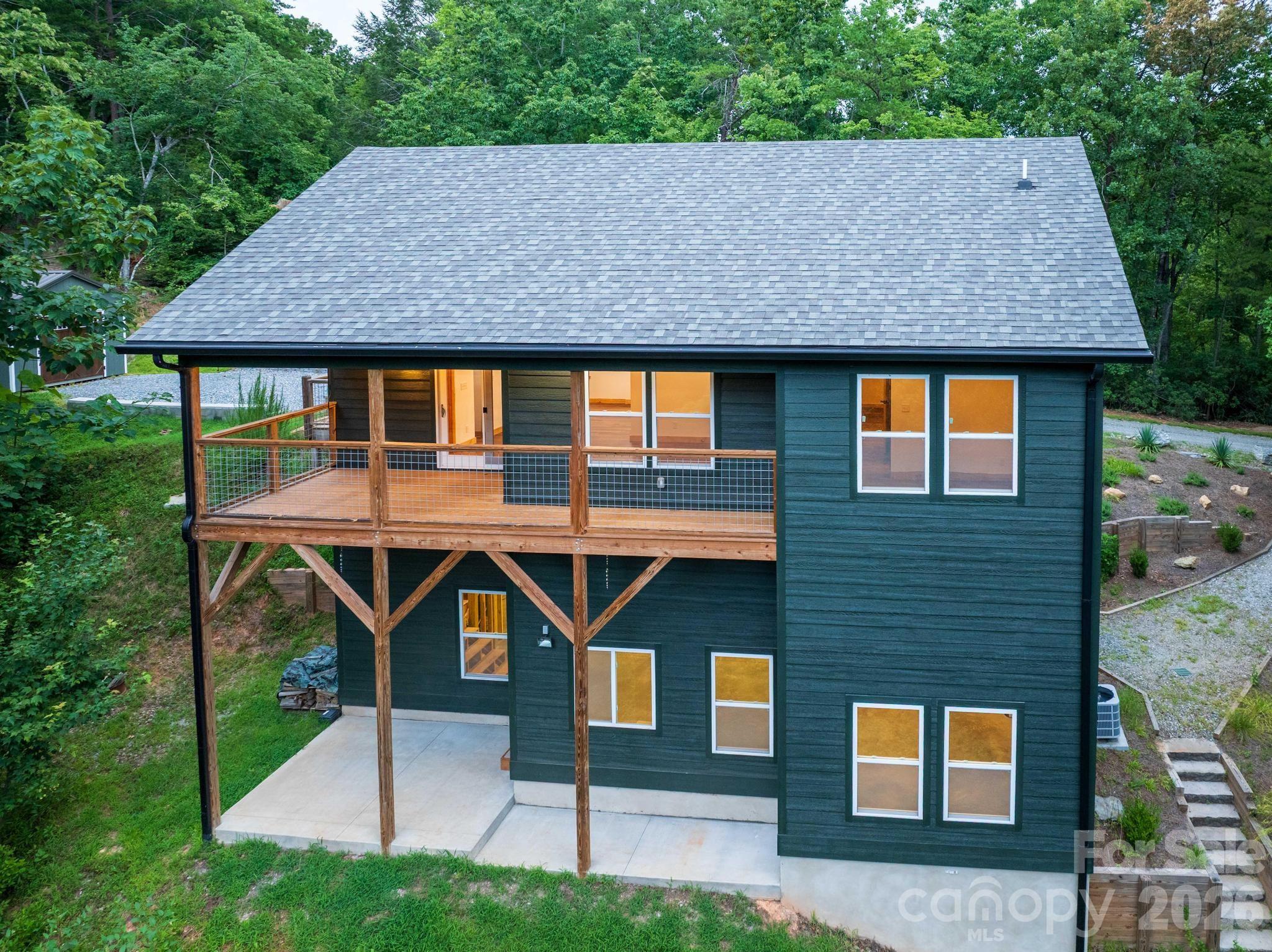 main property photo 38