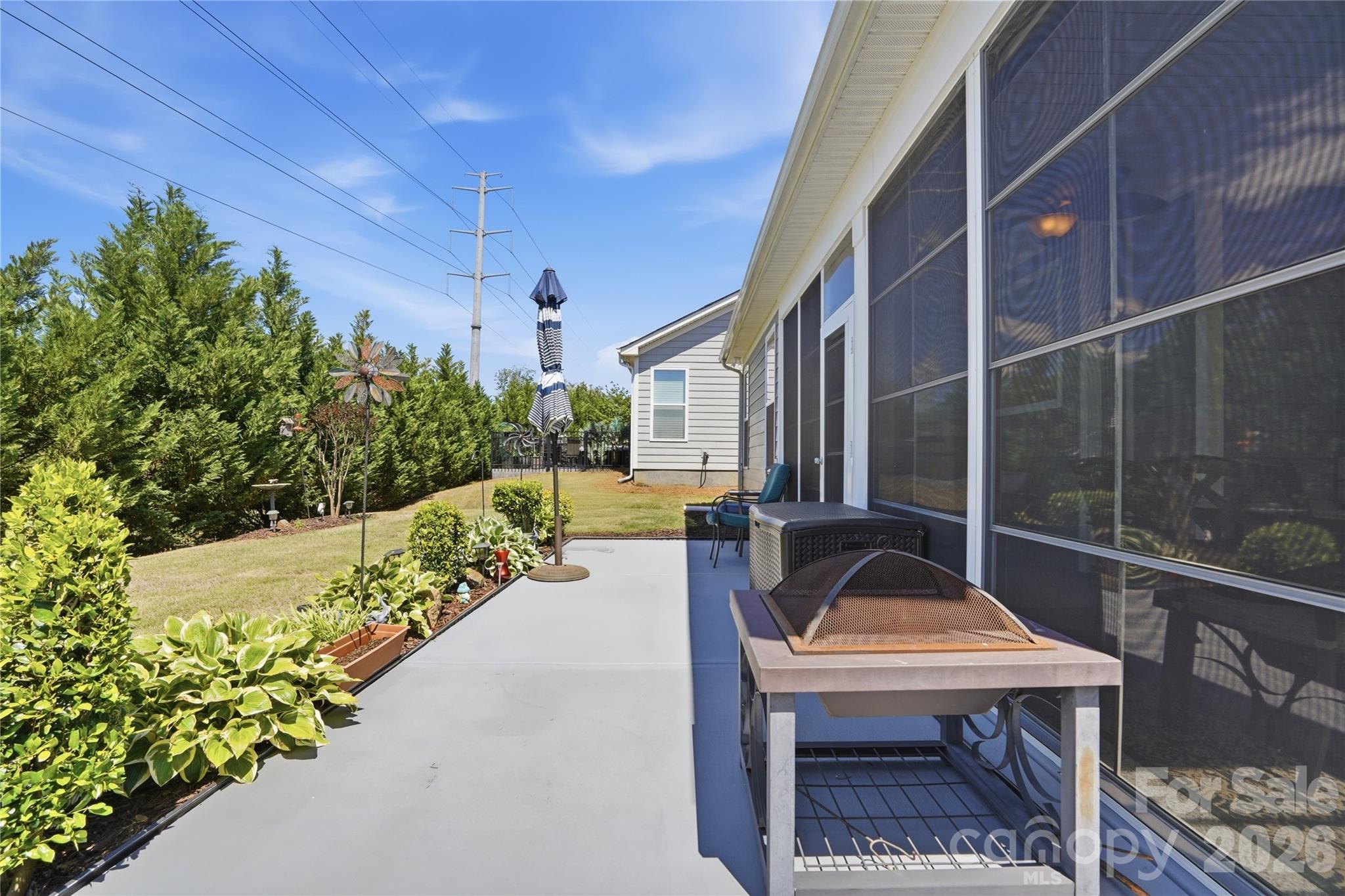 main property photo 34