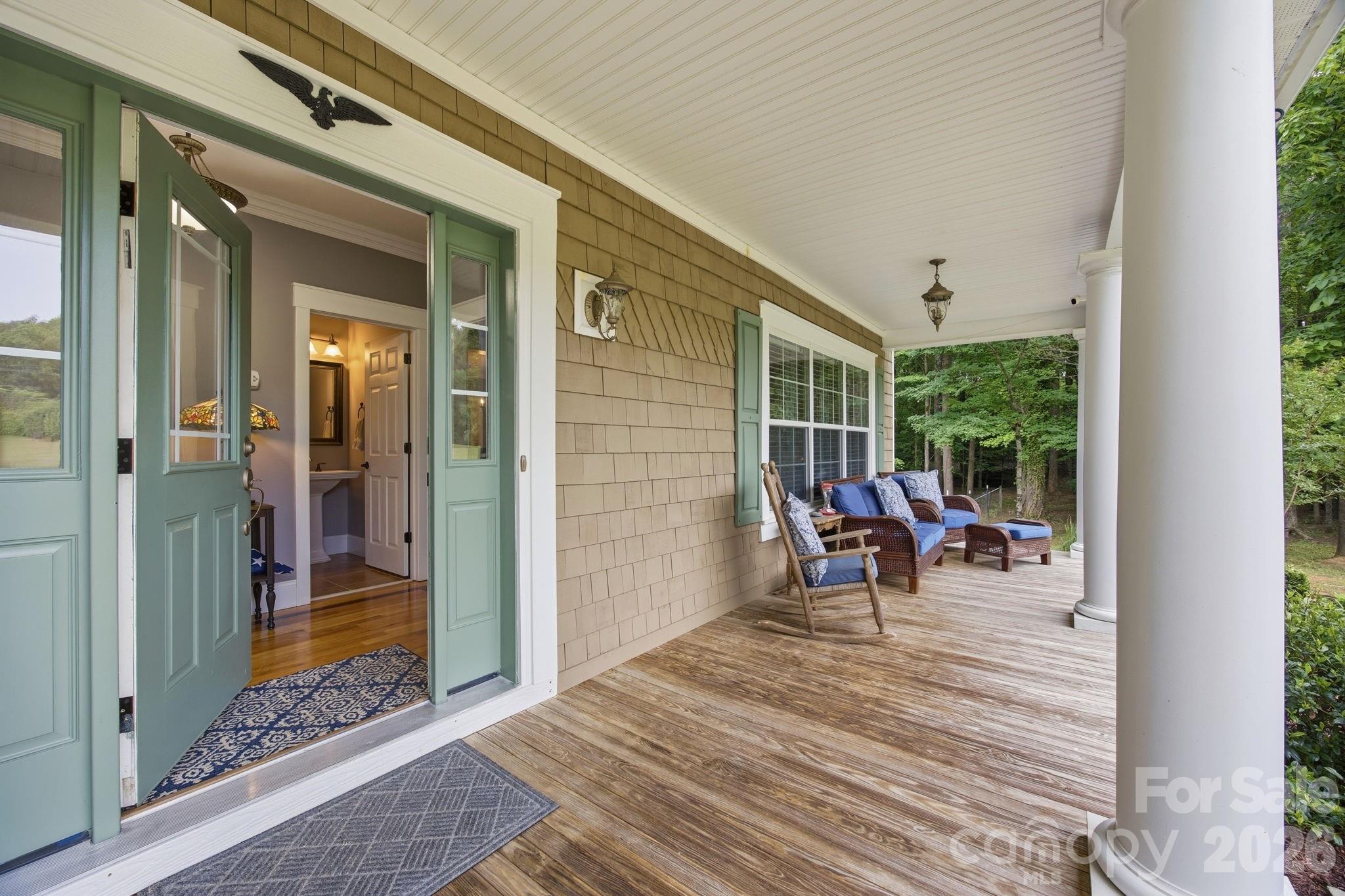 main property photo 16