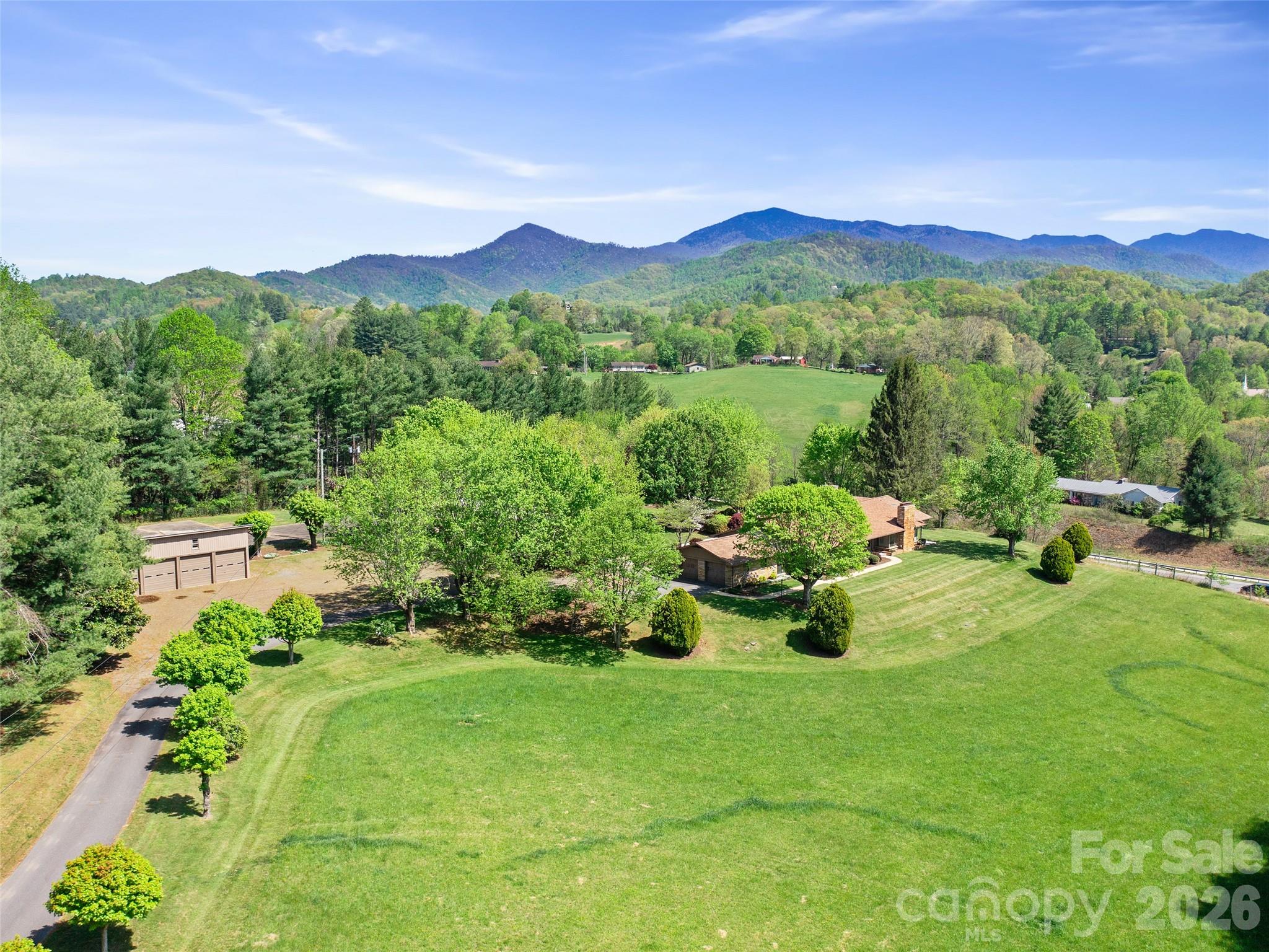 main property photo 23