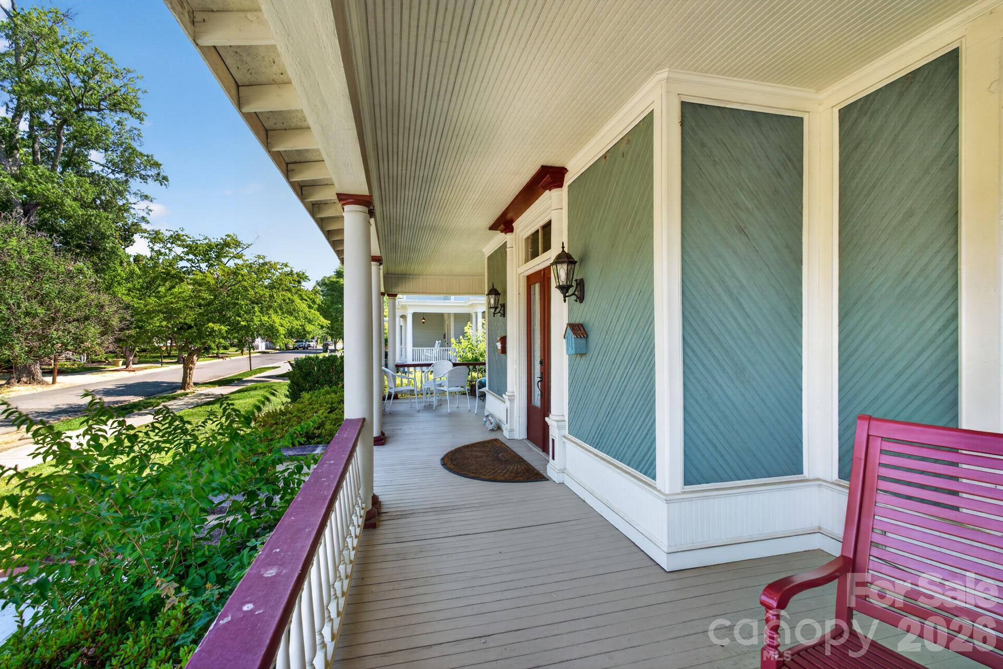 main property photo 5