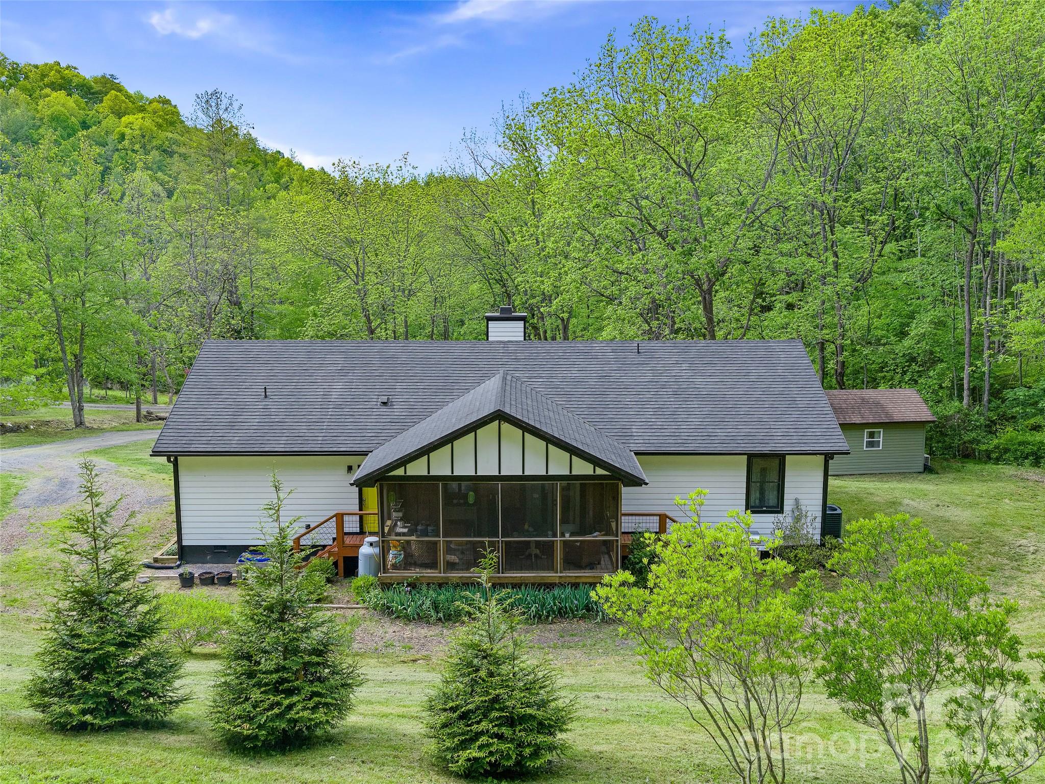 main property photo 43