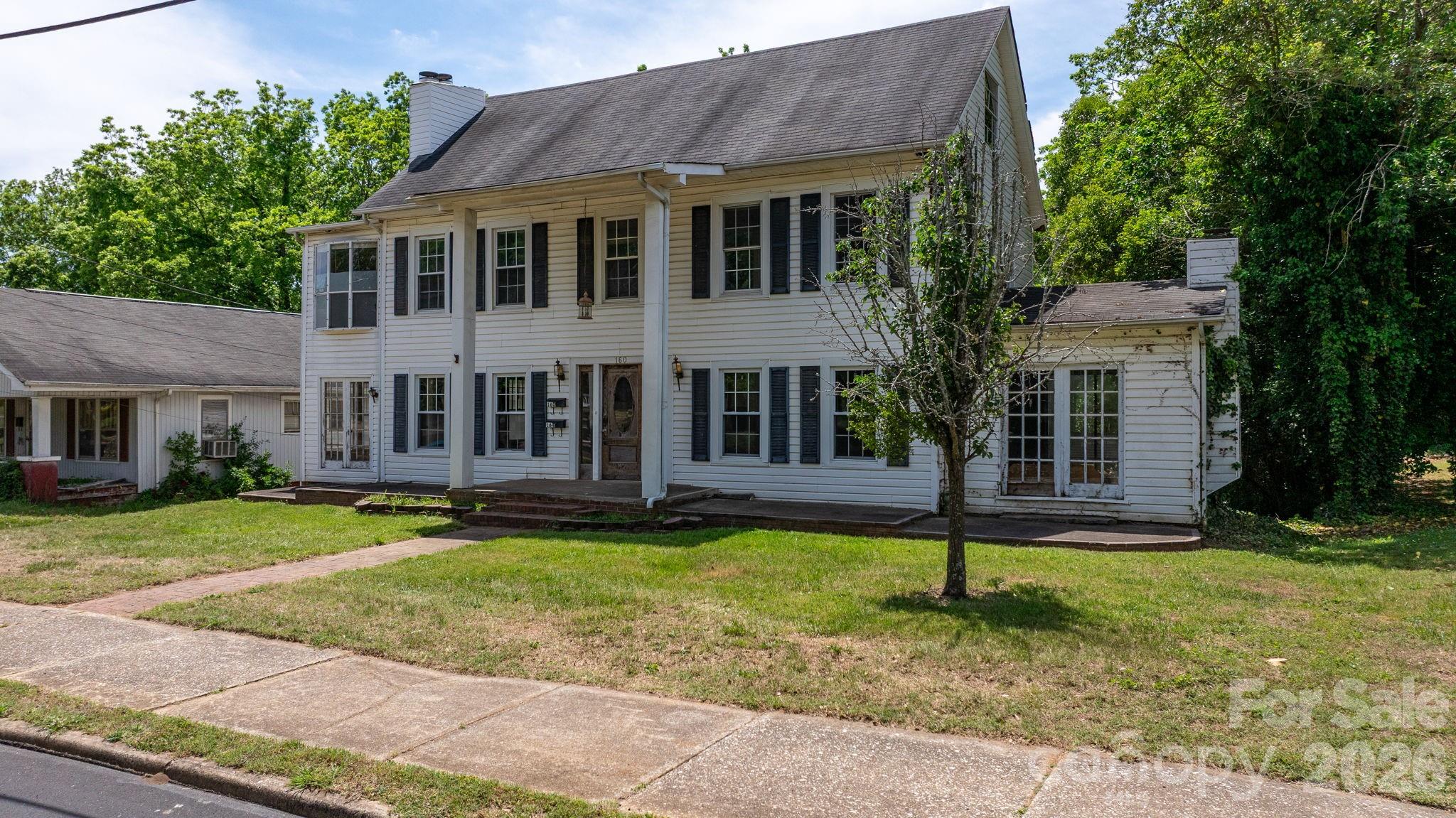 main property photo 1
