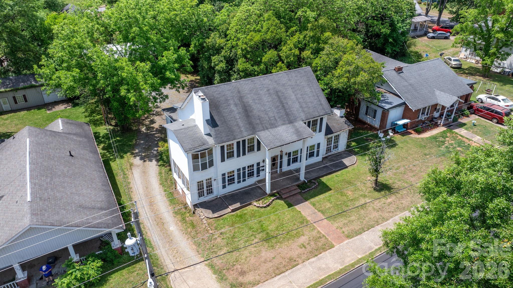 main property photo 20