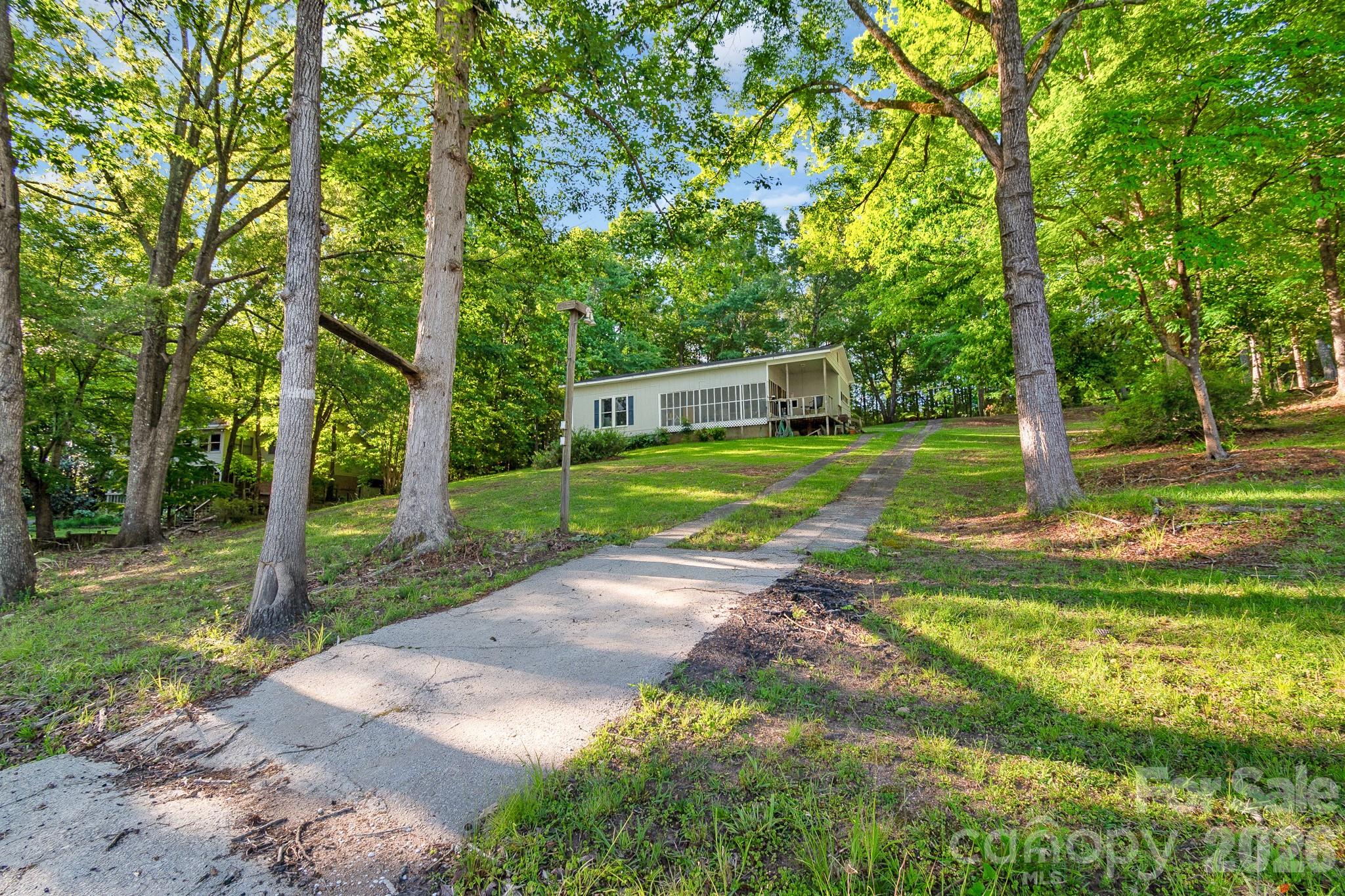 main property photo 31