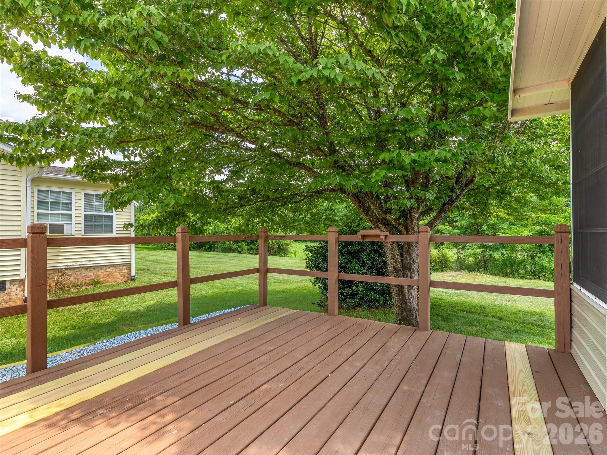 main property photo 31