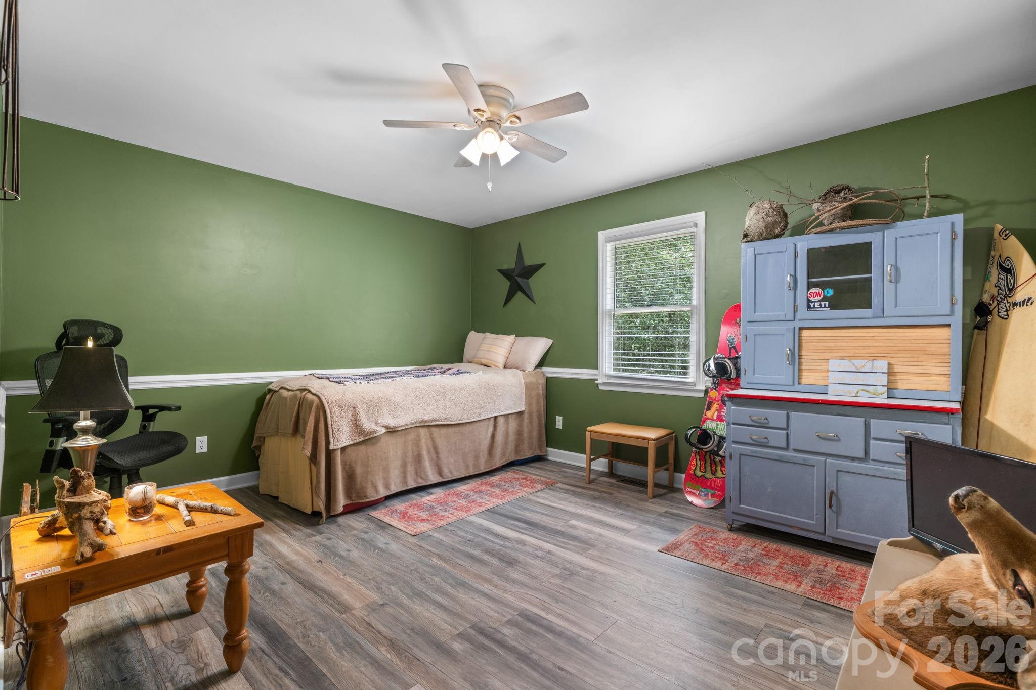 main property photo 17