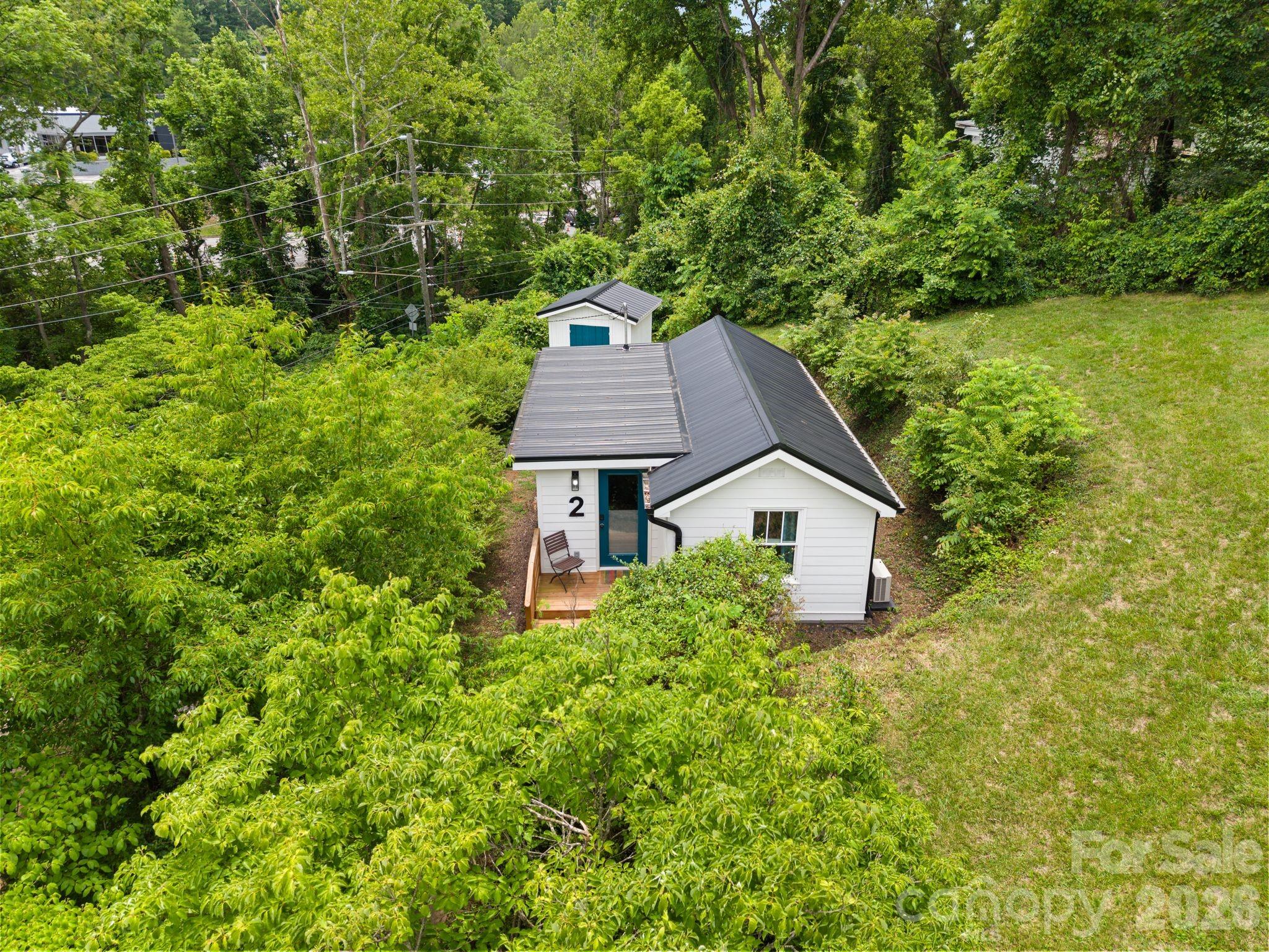 main property photo 23