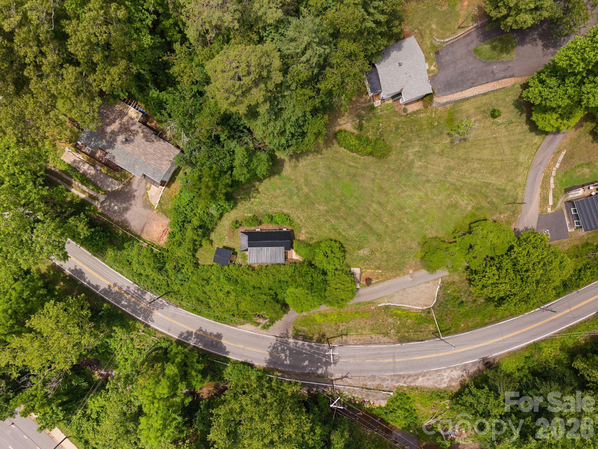 main property photo 24