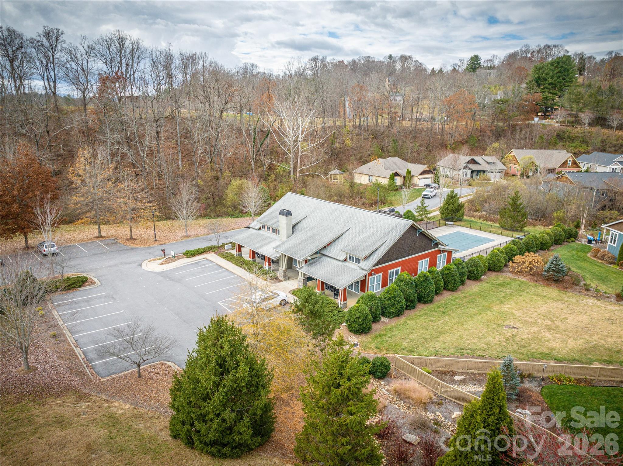 main property photo 31