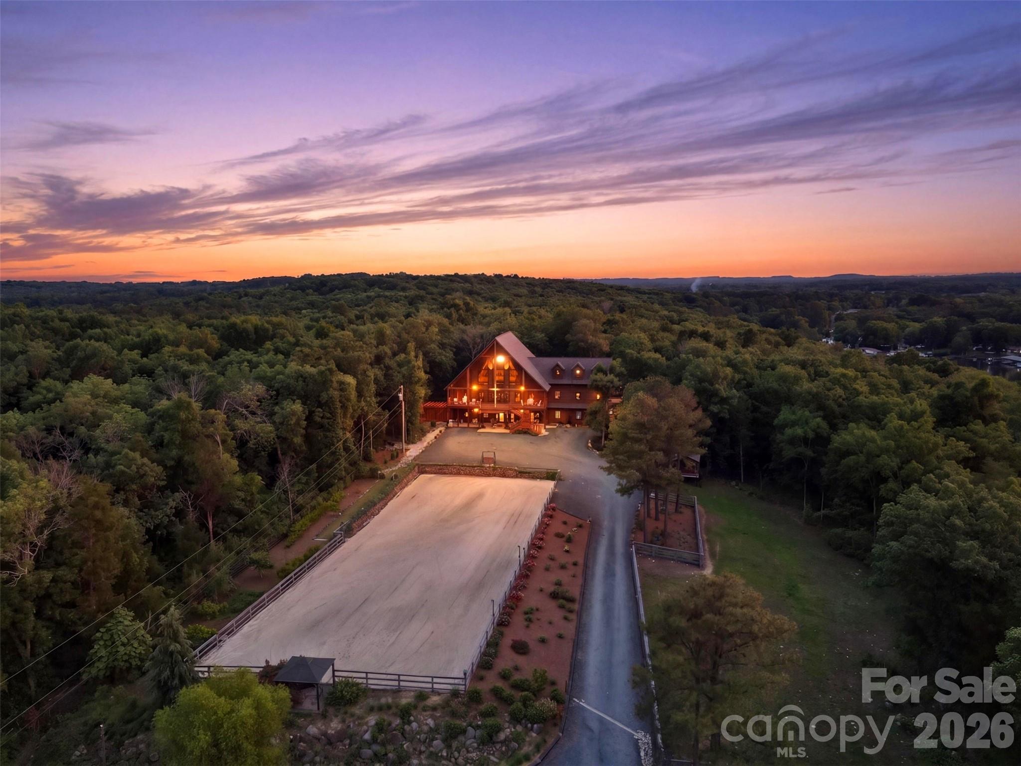 main property photo 30
