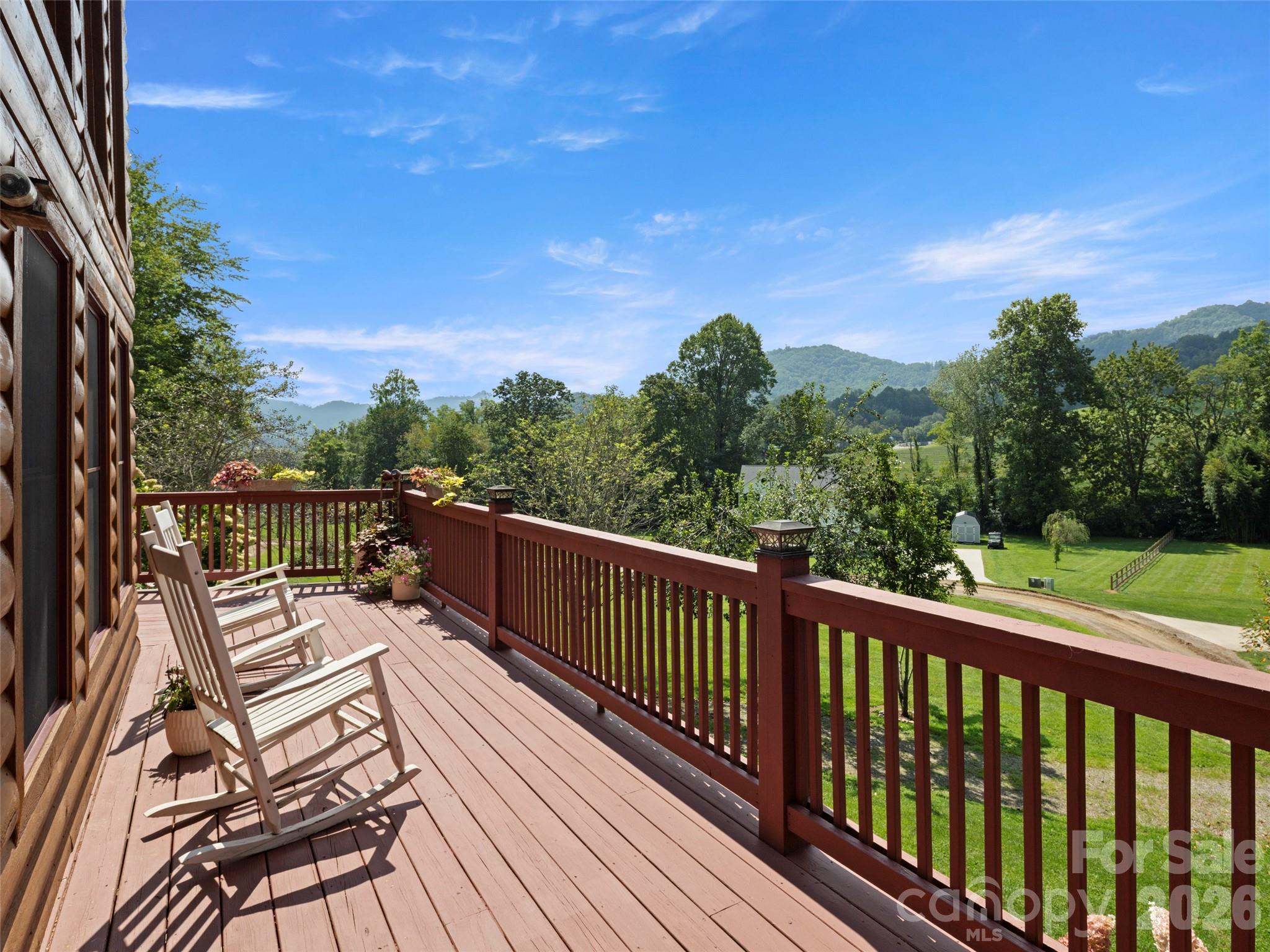 main property photo 17
