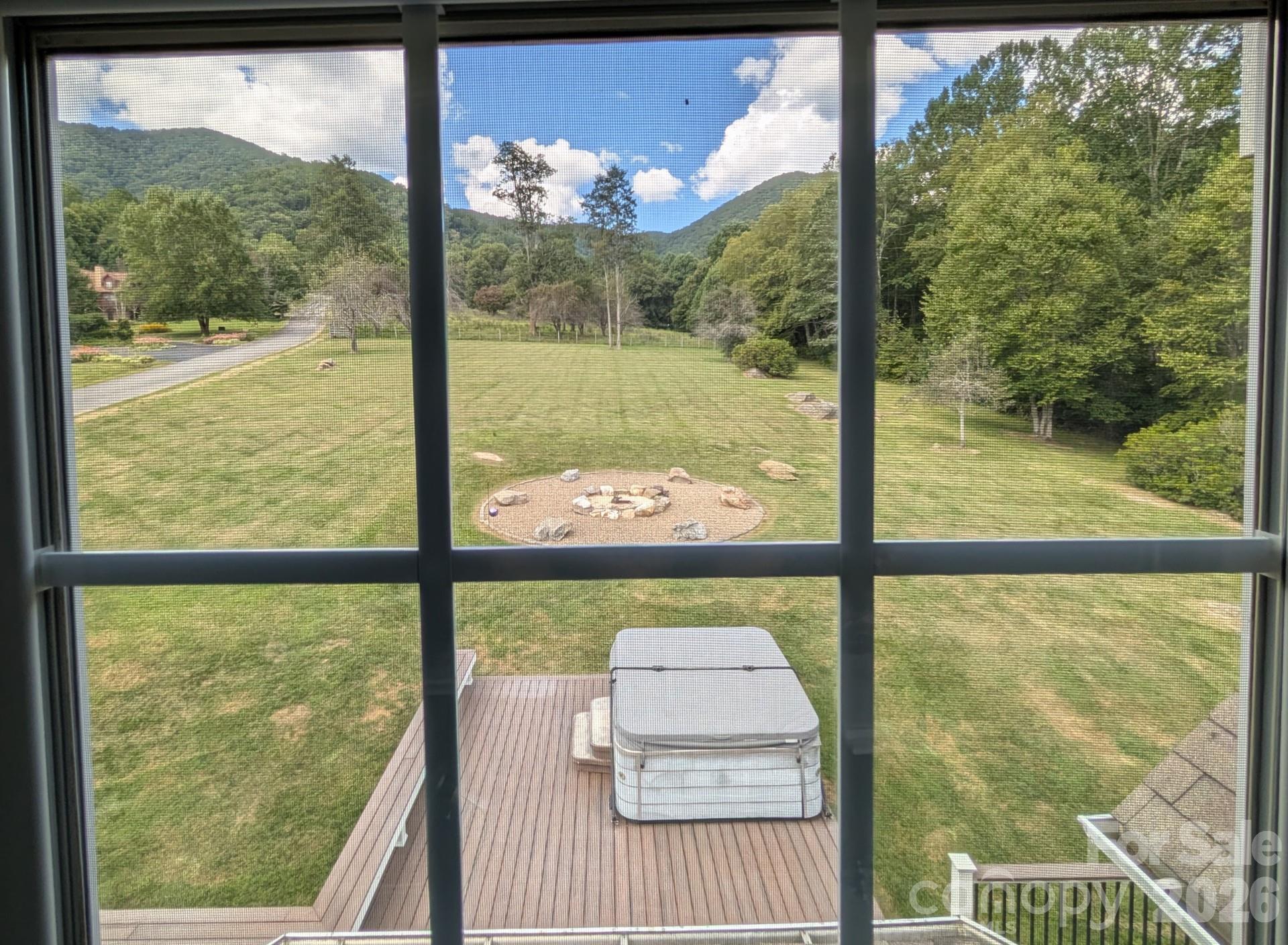 main property photo 30